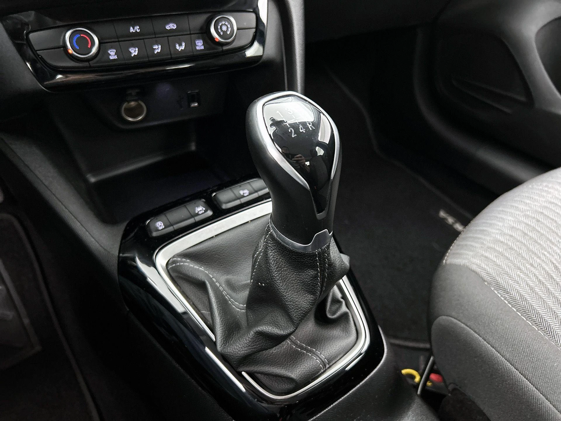Opel-Corsa-image-24