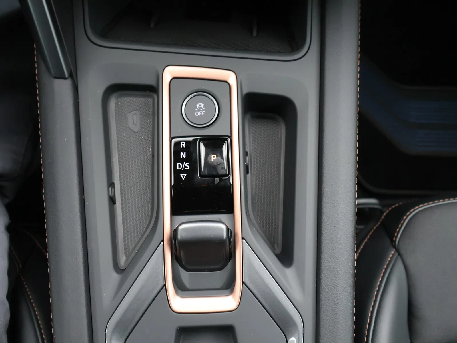 CUPRA Leon Sportstourer ST Leon Break Business 1.5eTSI 150pk *AUTOMAAT*NAVI*APP CONNECT*FULL LED*DEMO*