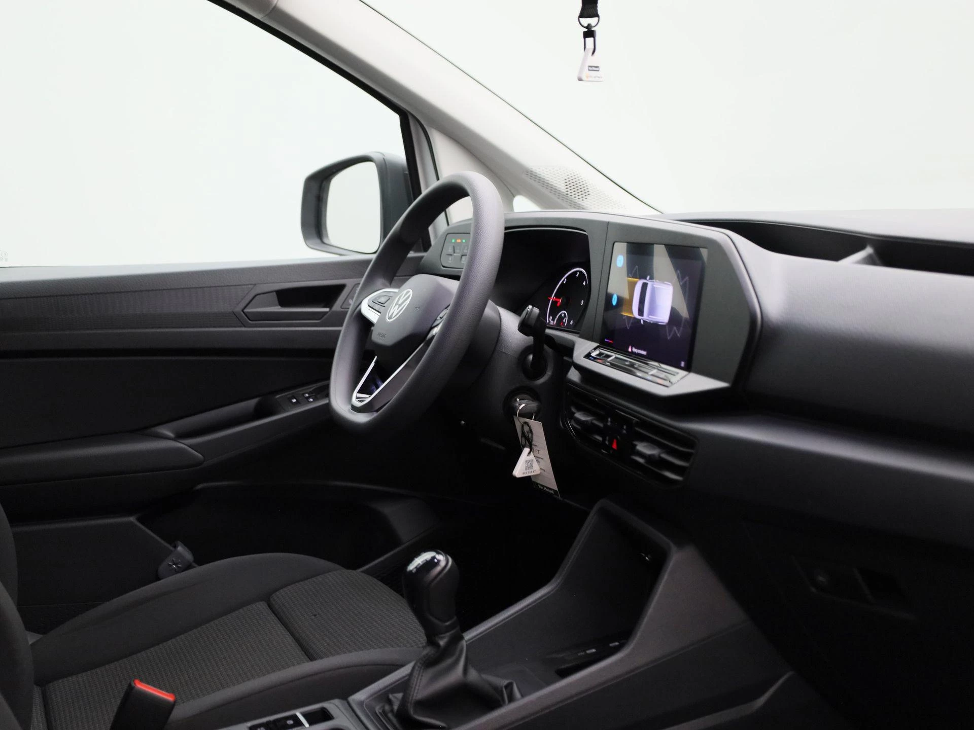 Volkswagen-Caddy-image-31