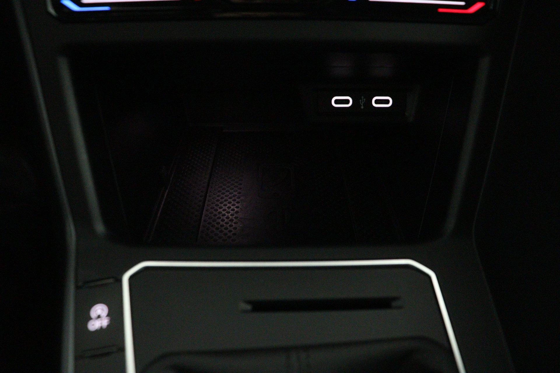 Volkswagen-Polo-image-54