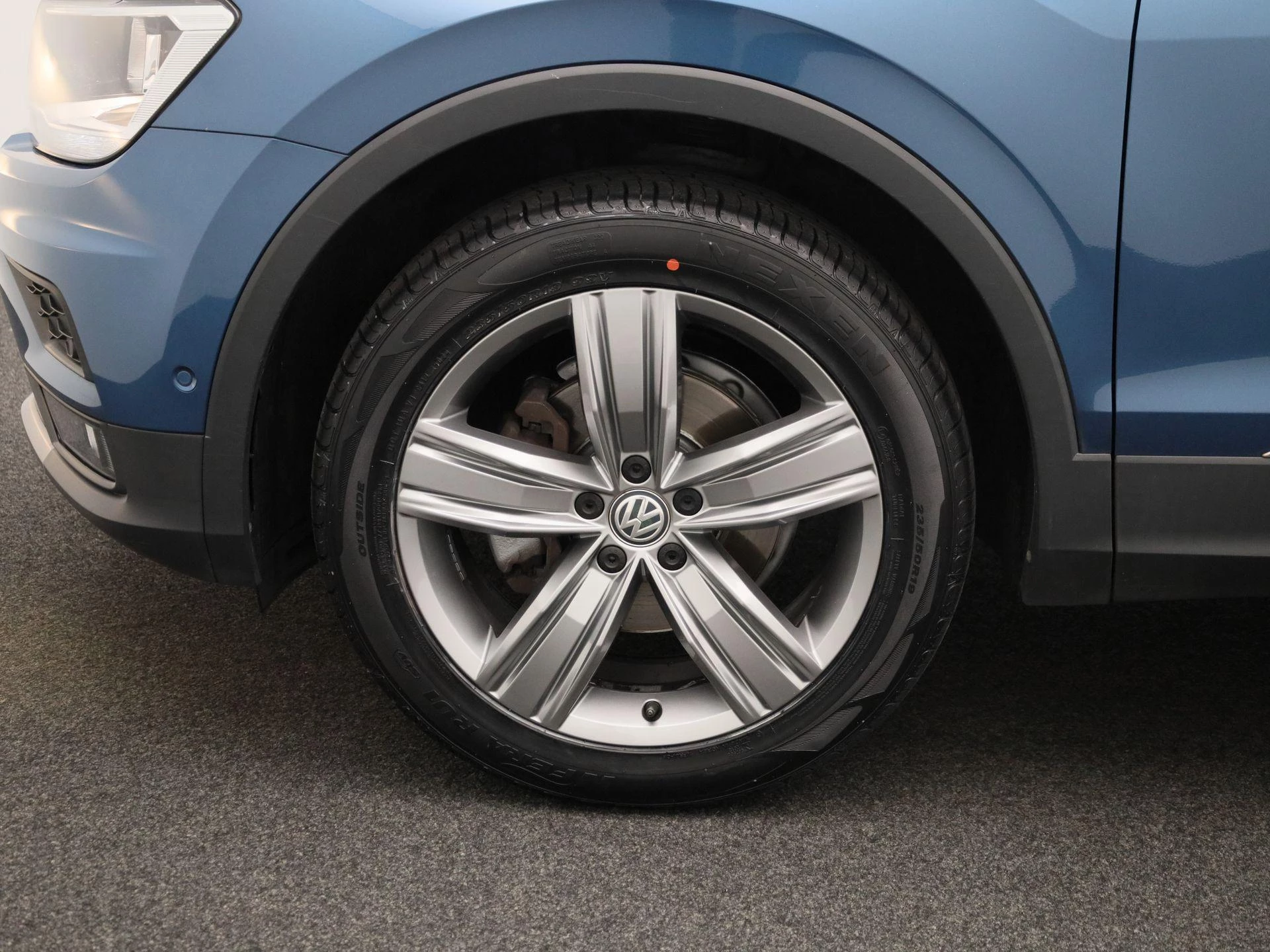 Volkswagen-Tiguan Allspace-image-13