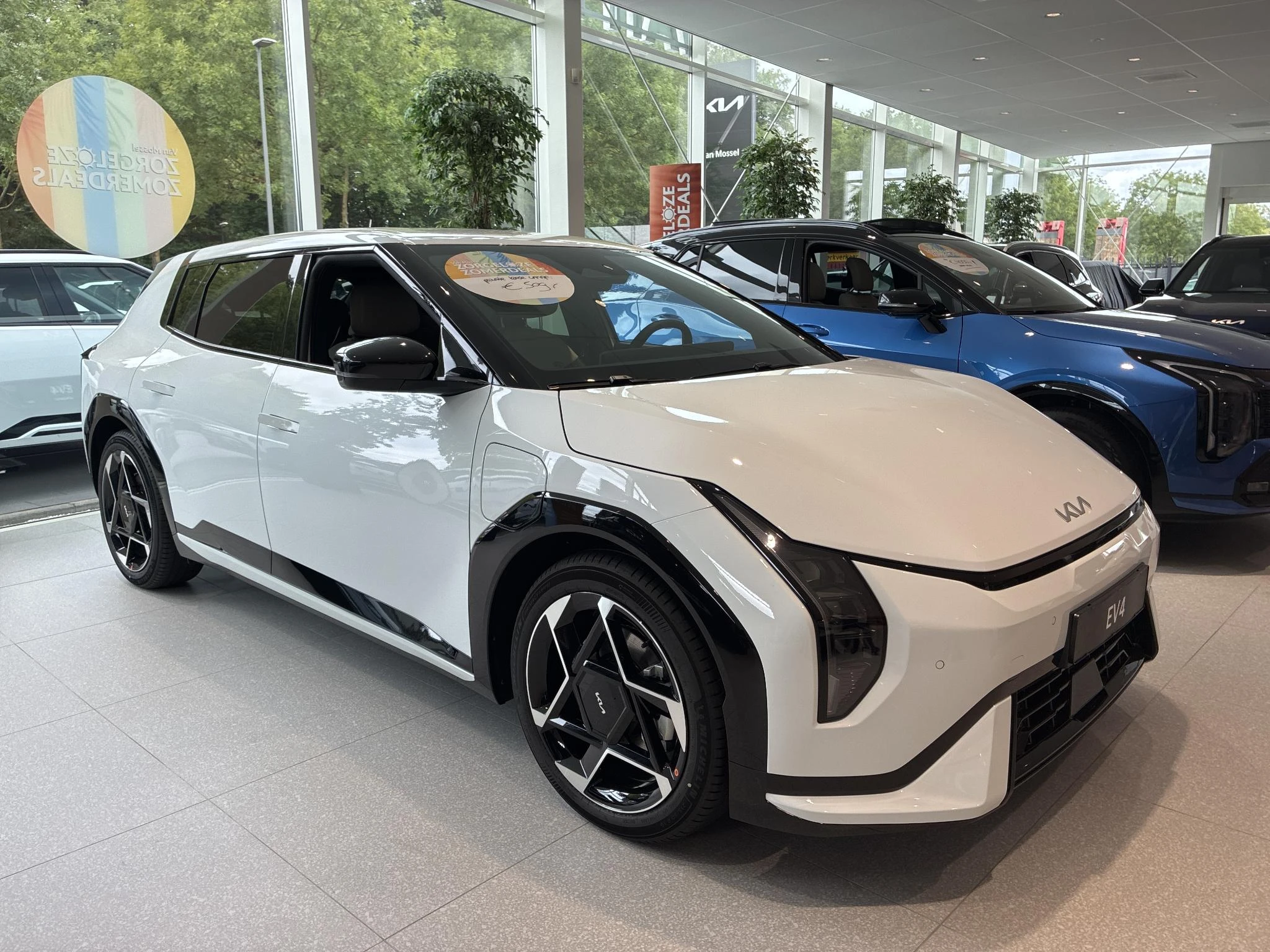Kia EV4 GT-Line Business Edition 81.4 kWh