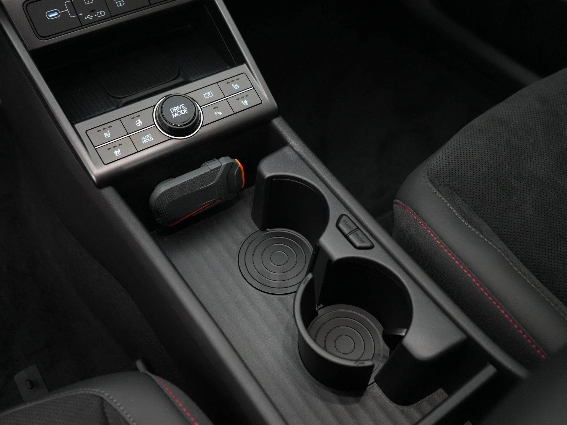 Hyundai-Kona-image-25