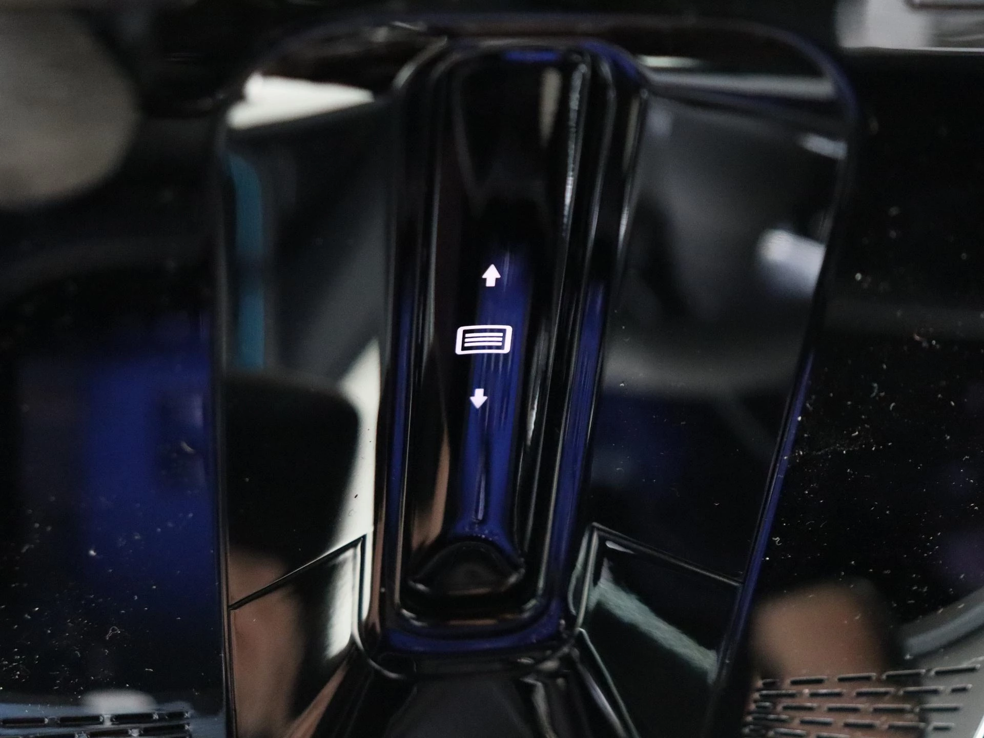 Mercedes-Benz-E-Klasse-image-25