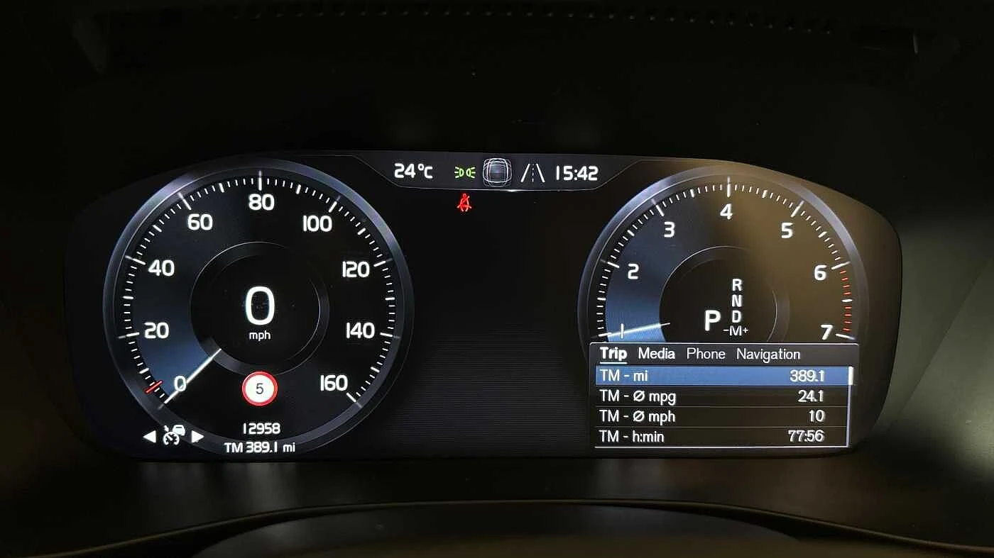 Volvo-XC40-image-8