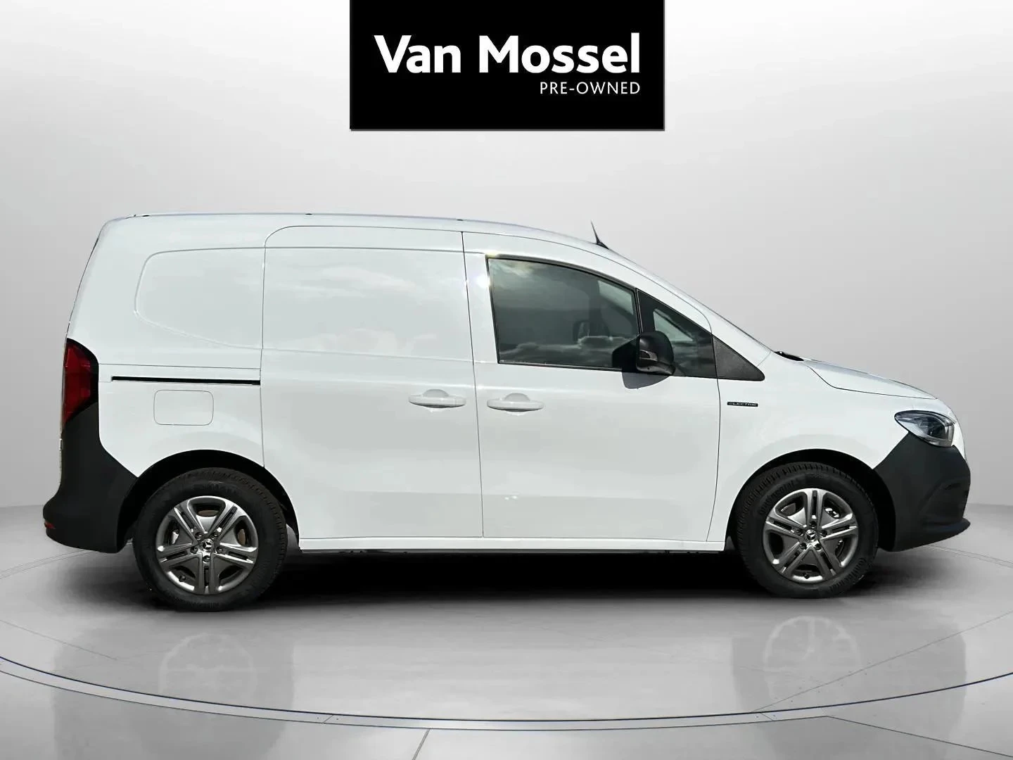 Mercedes-Benz-eCitan-image-4