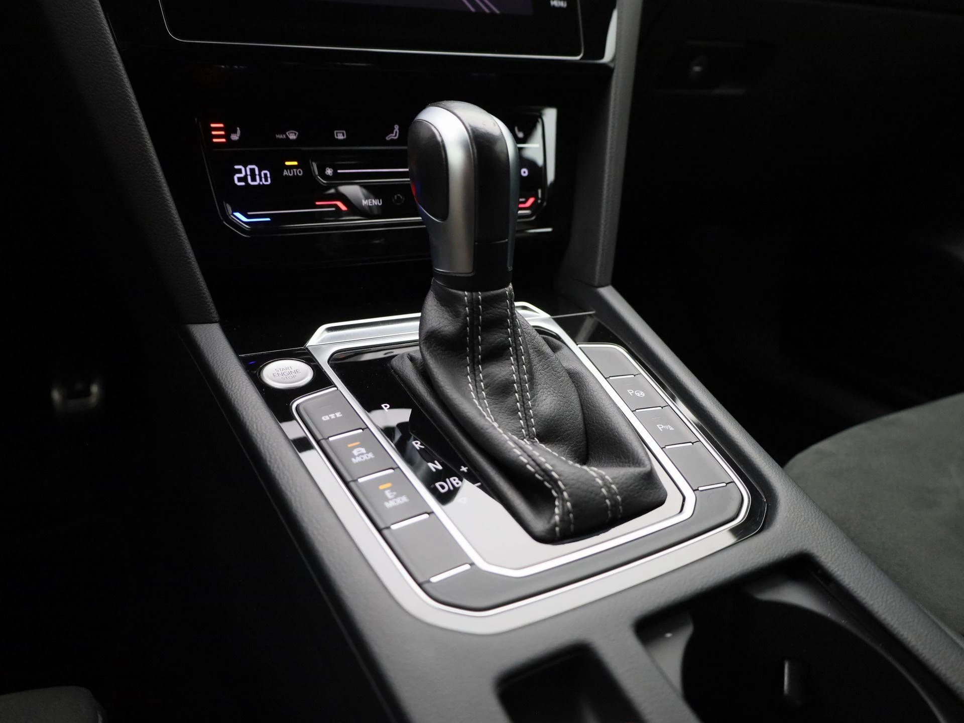 Volkswagen Arteon 1.4 TSI eHybrid R-Line Business+