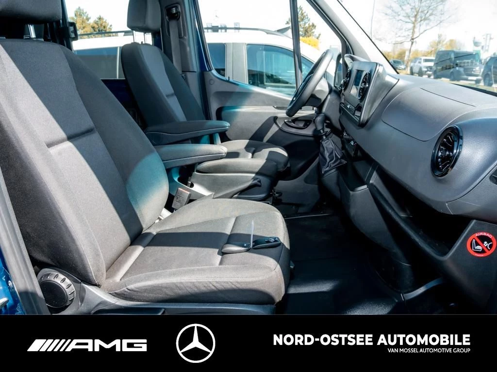 Mercedes-Benz Sprinter 215 DOKA KLIMA MBUX 6 GANG AHK DAB