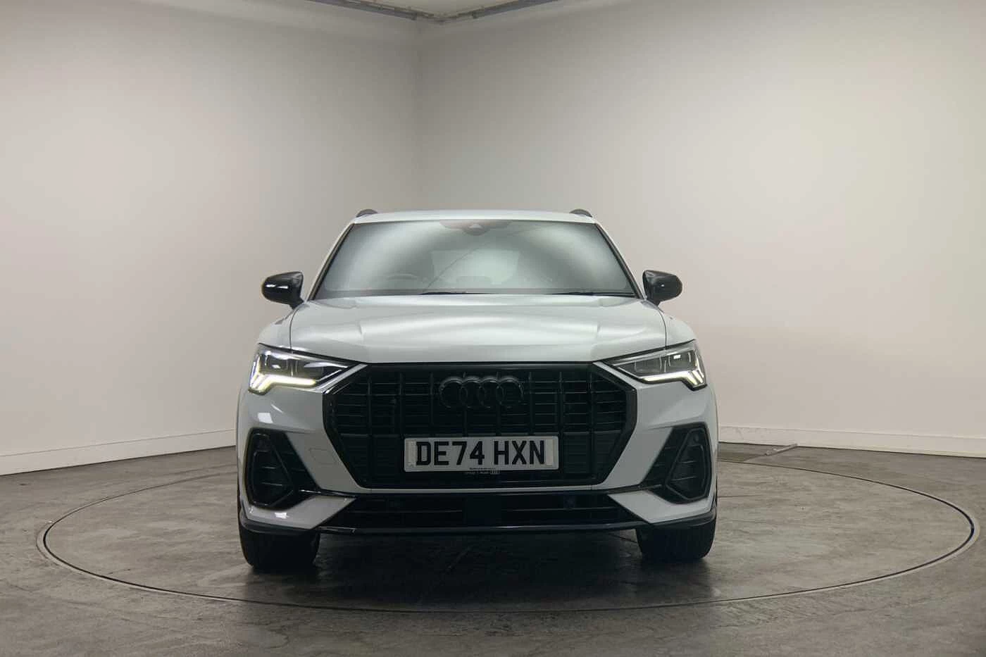 Audi-Q3-image-6