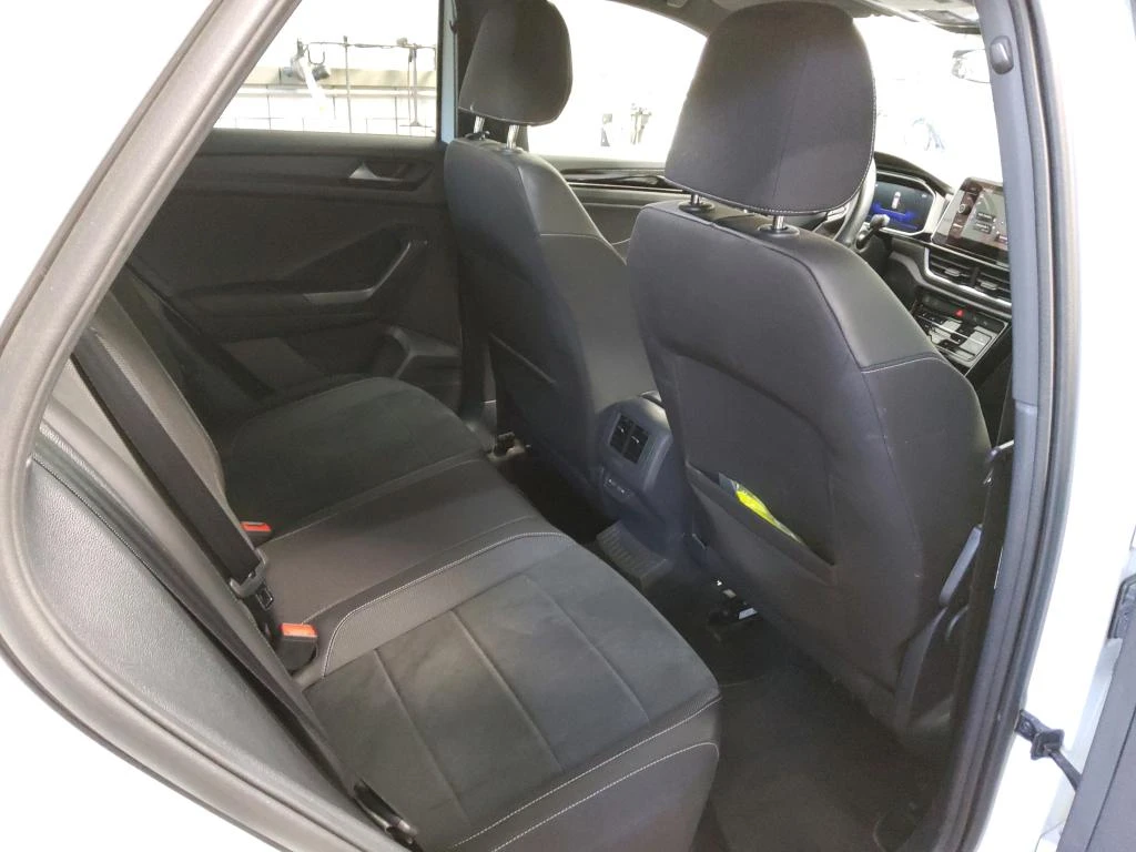 Volkswagen T-Roc 2.0 TDI DSG R-Line AHK, RFK, Navi., ACC, DC-Pro, 17"Alu.,