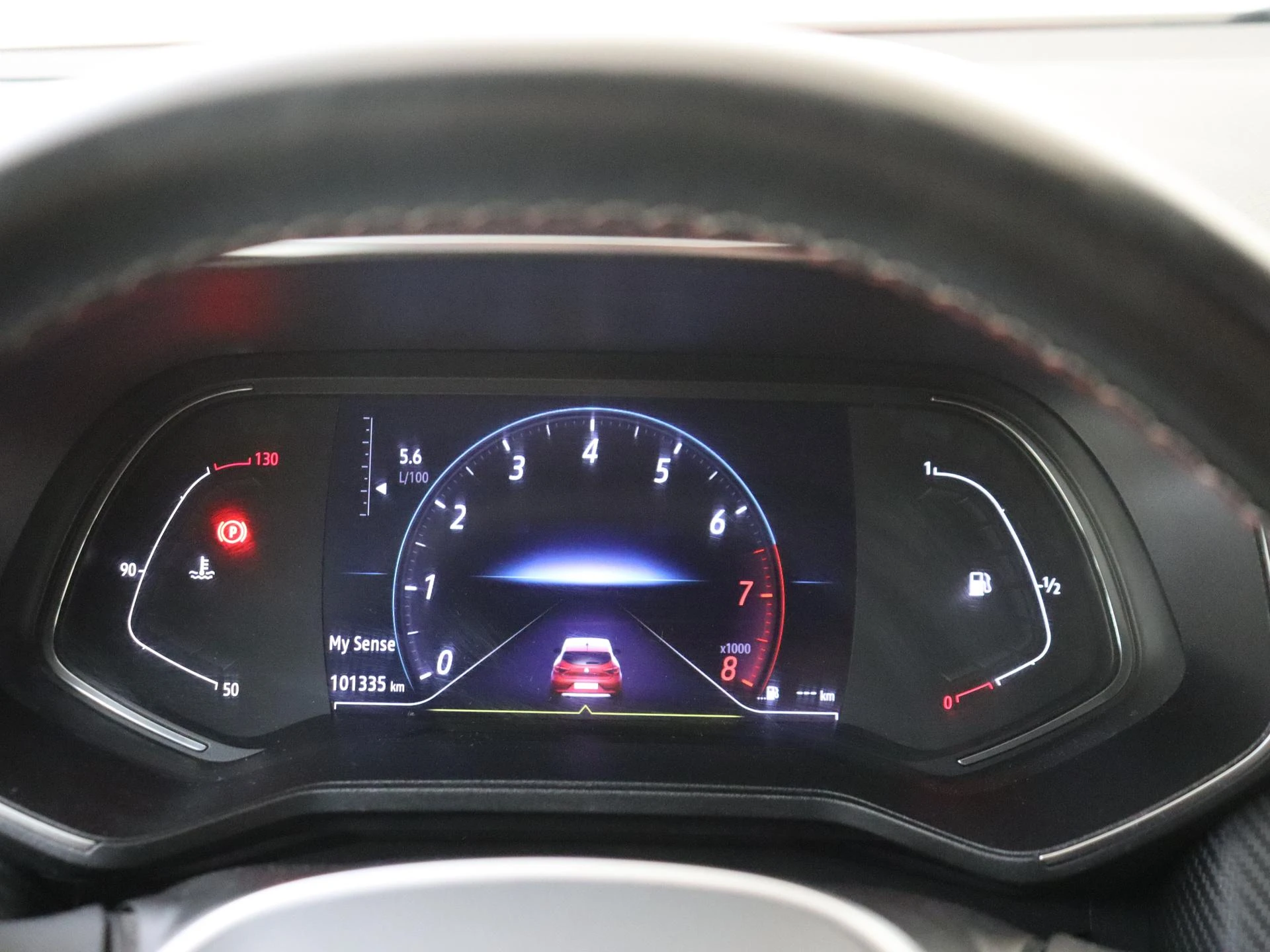 Renault-Clio-image-11