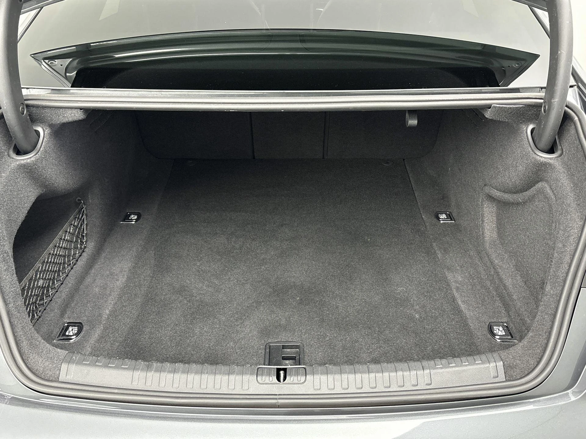 Audi-A6-image-21