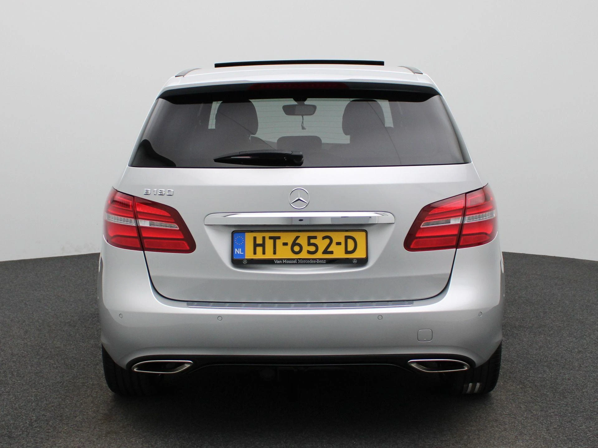 Mercedes-Benz-B-Klasse-image-4