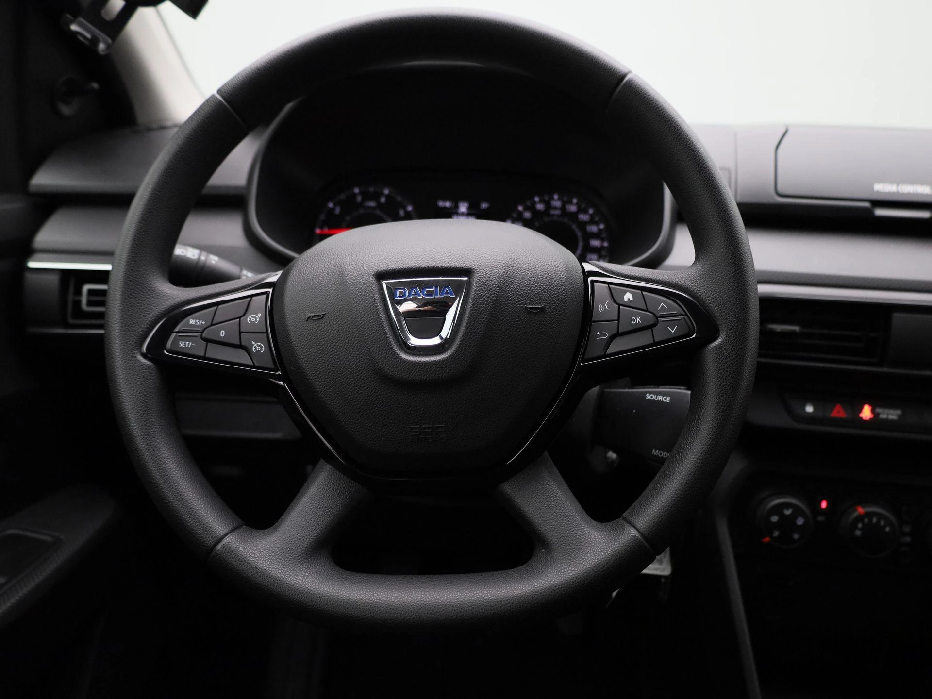 Dacia-Sandero-image-8