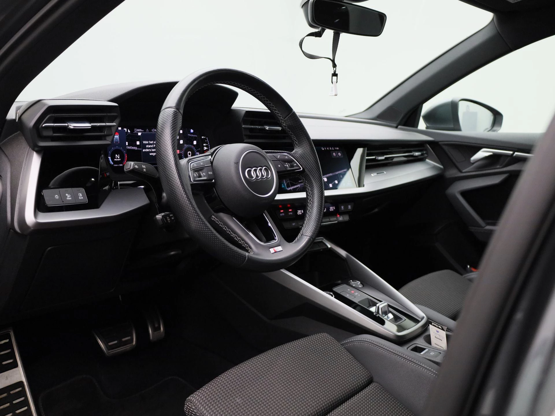 Audi-A3-image-33