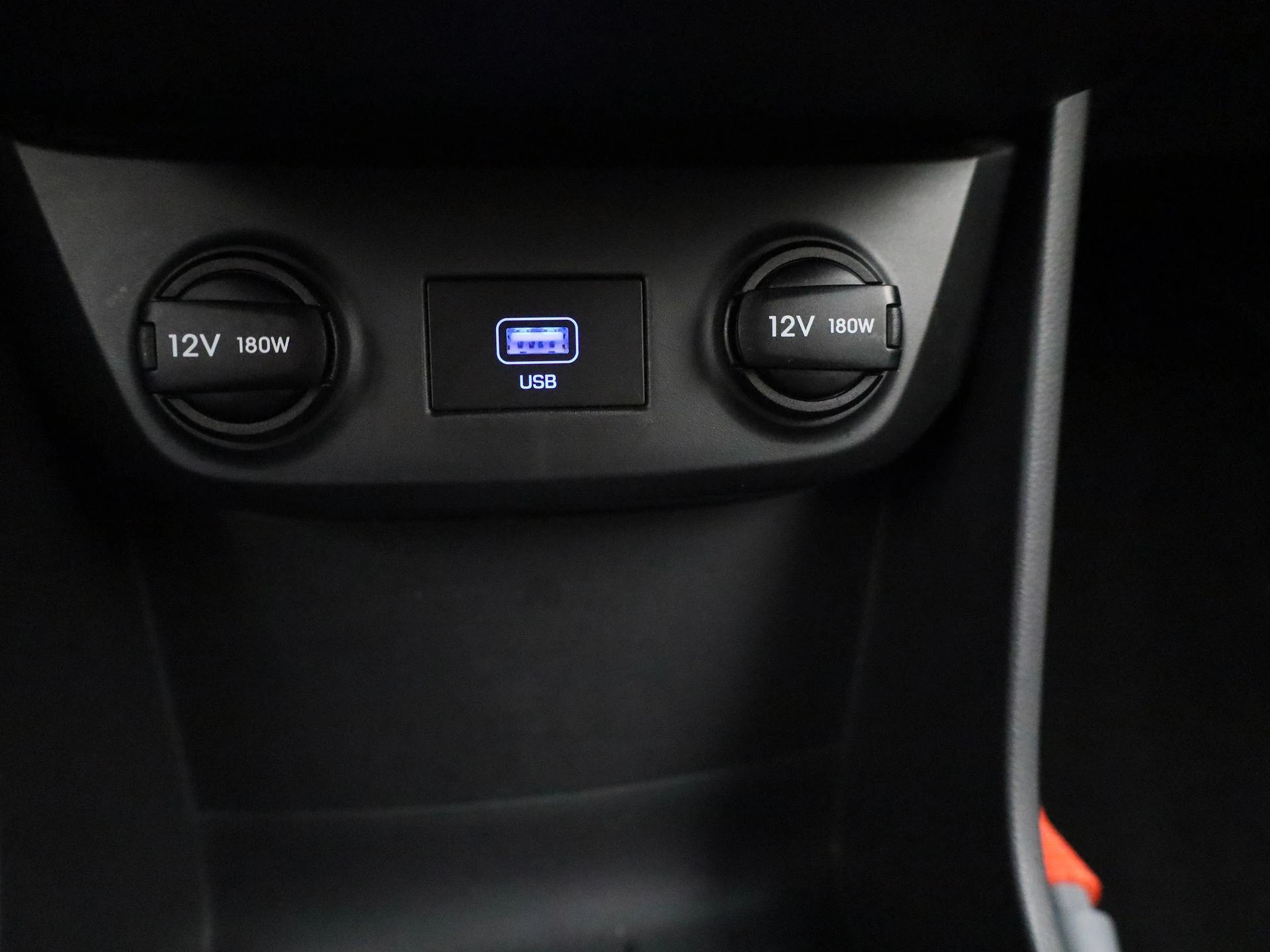 Hyundai-IONIQ-image-22