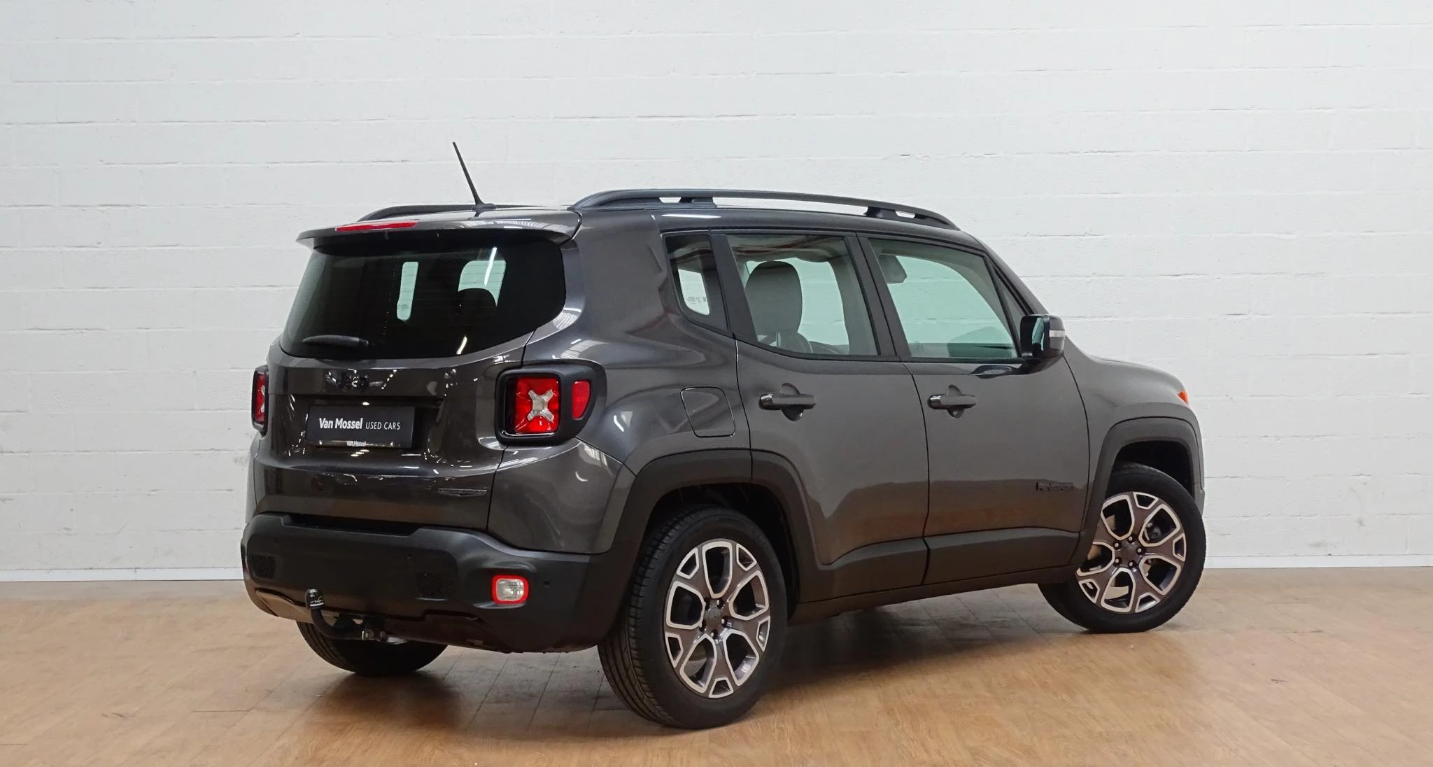 Jeep-Renegade-image-2