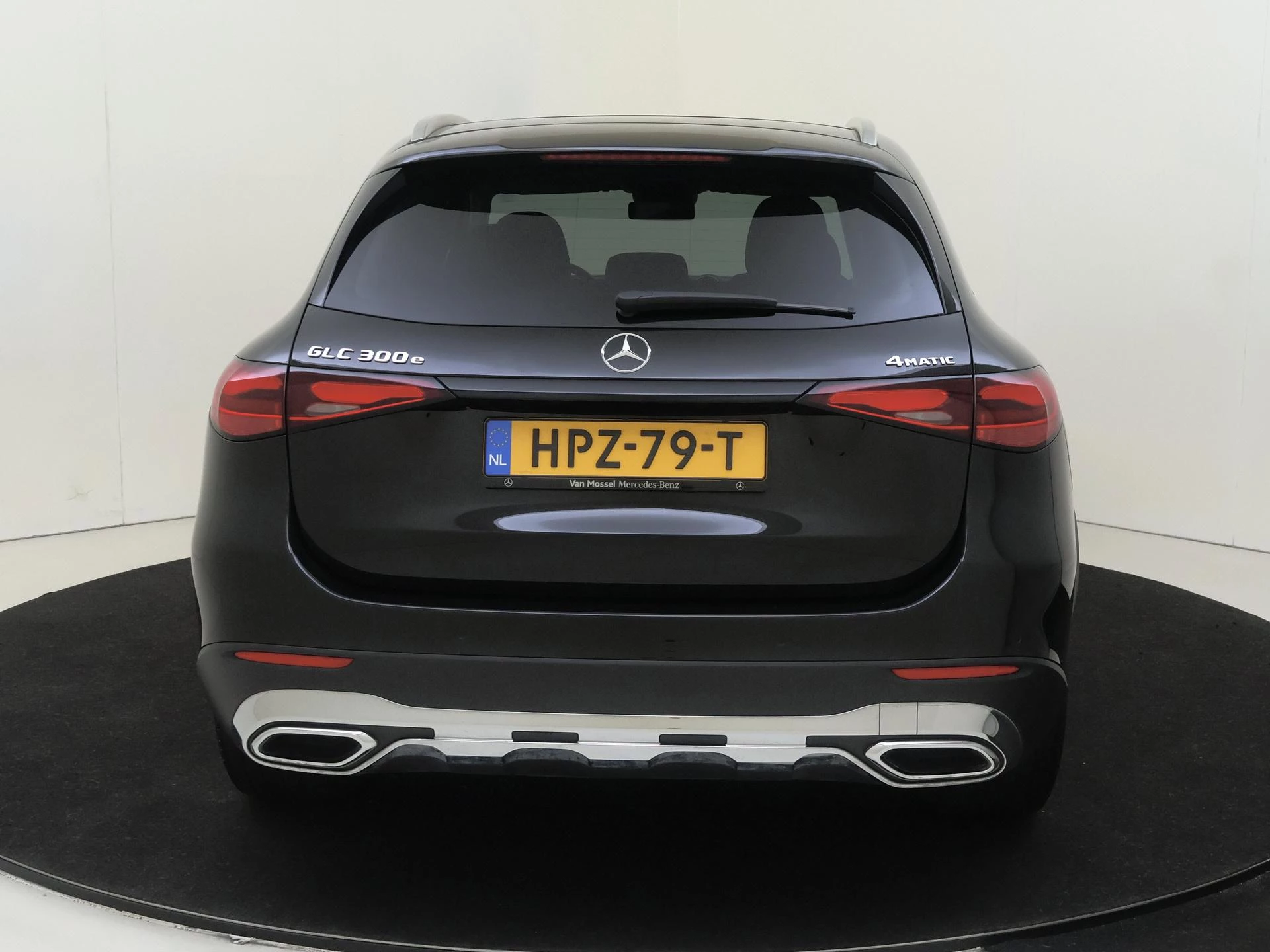 Mercedes-Benz-GLC-image-6