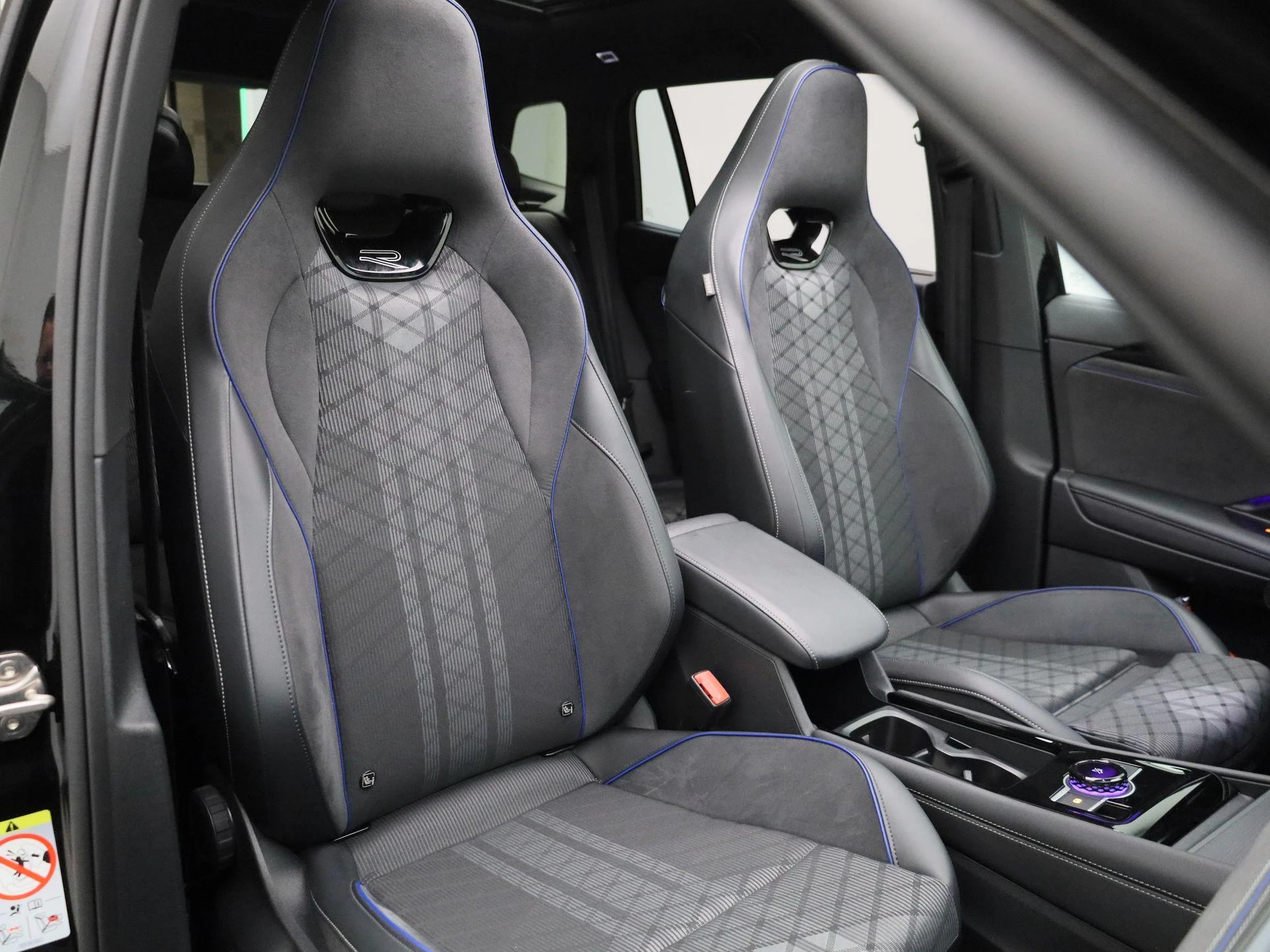 Volkswagen Tayron 1.5 eHybrid R-Line Edition 204 PK|