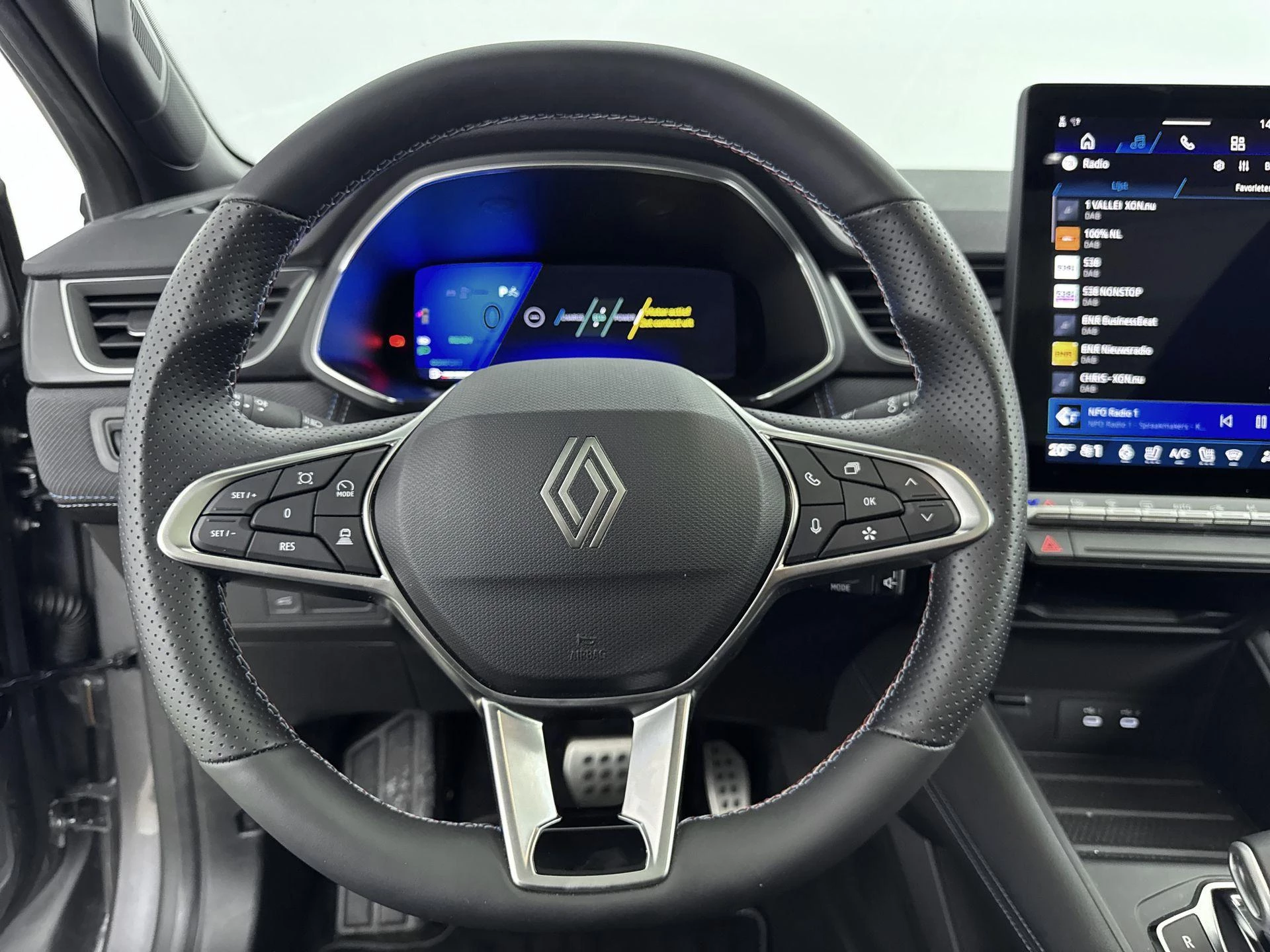 Renault-Symbioz-image-24