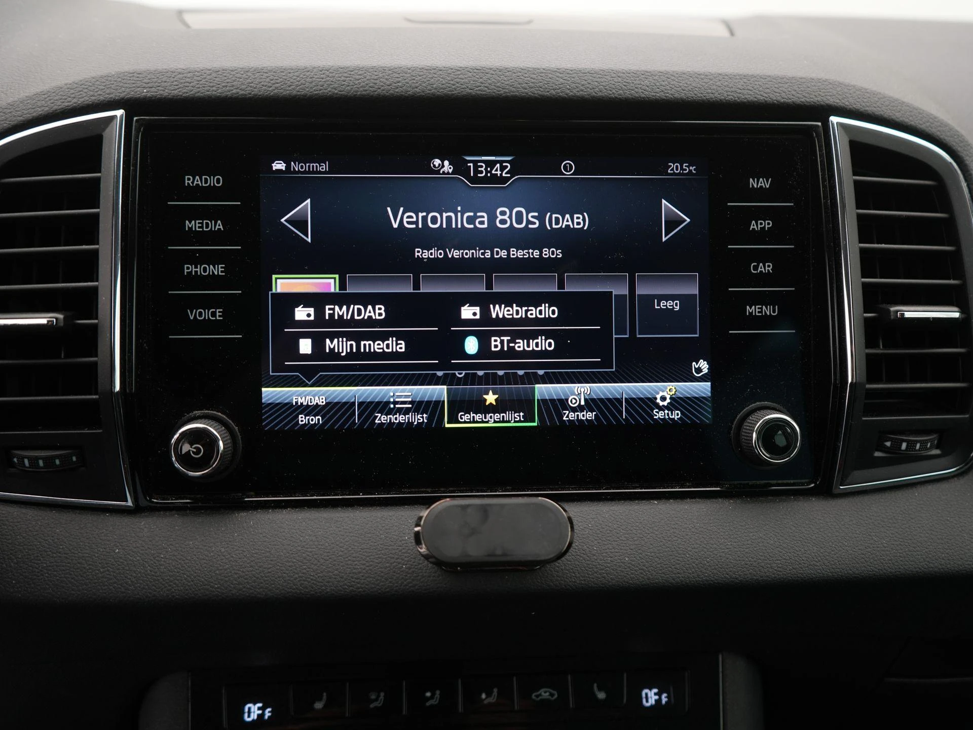 Škoda-Karoq-image-13