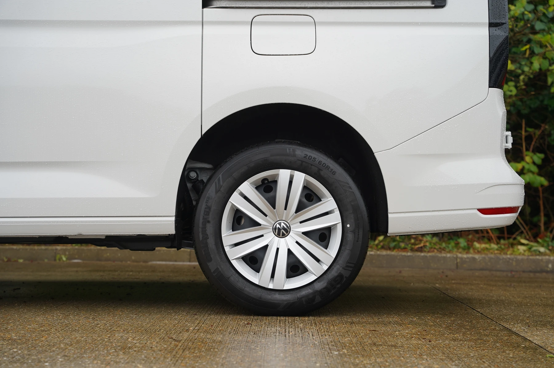Volkswagen-Caddy-image-37