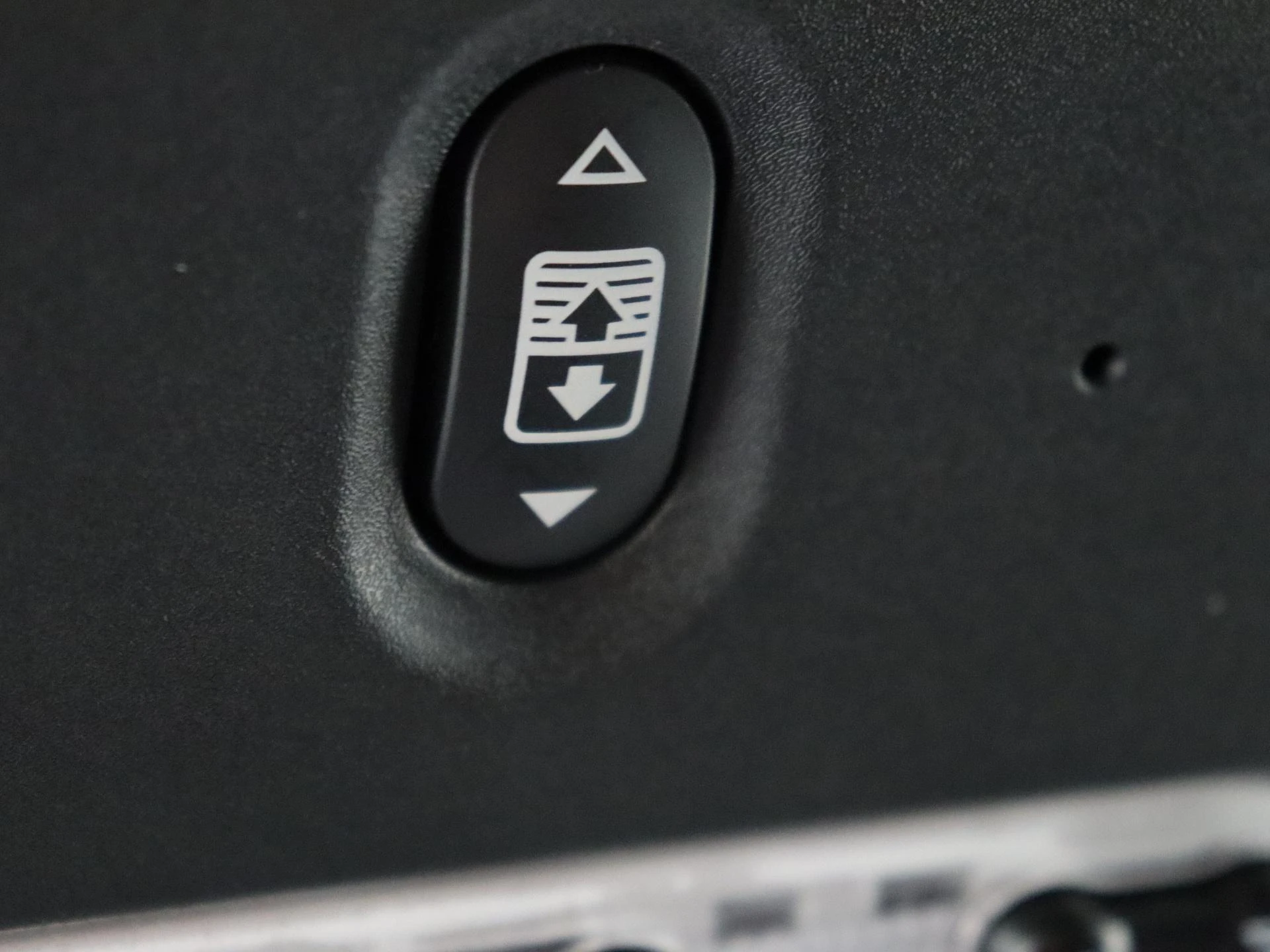 Nissan-QASHQAI-image-22