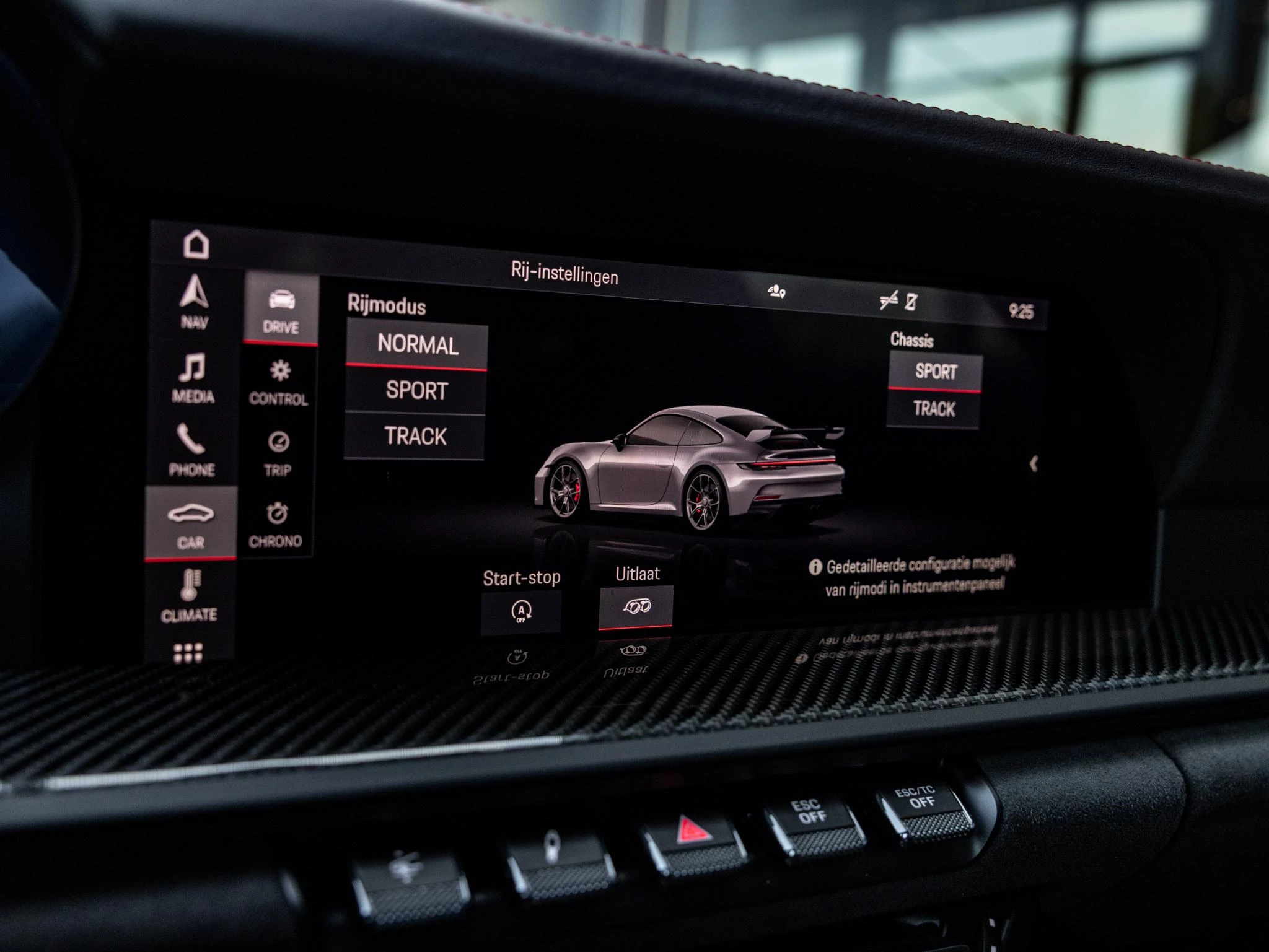 Porsche-911-image-46