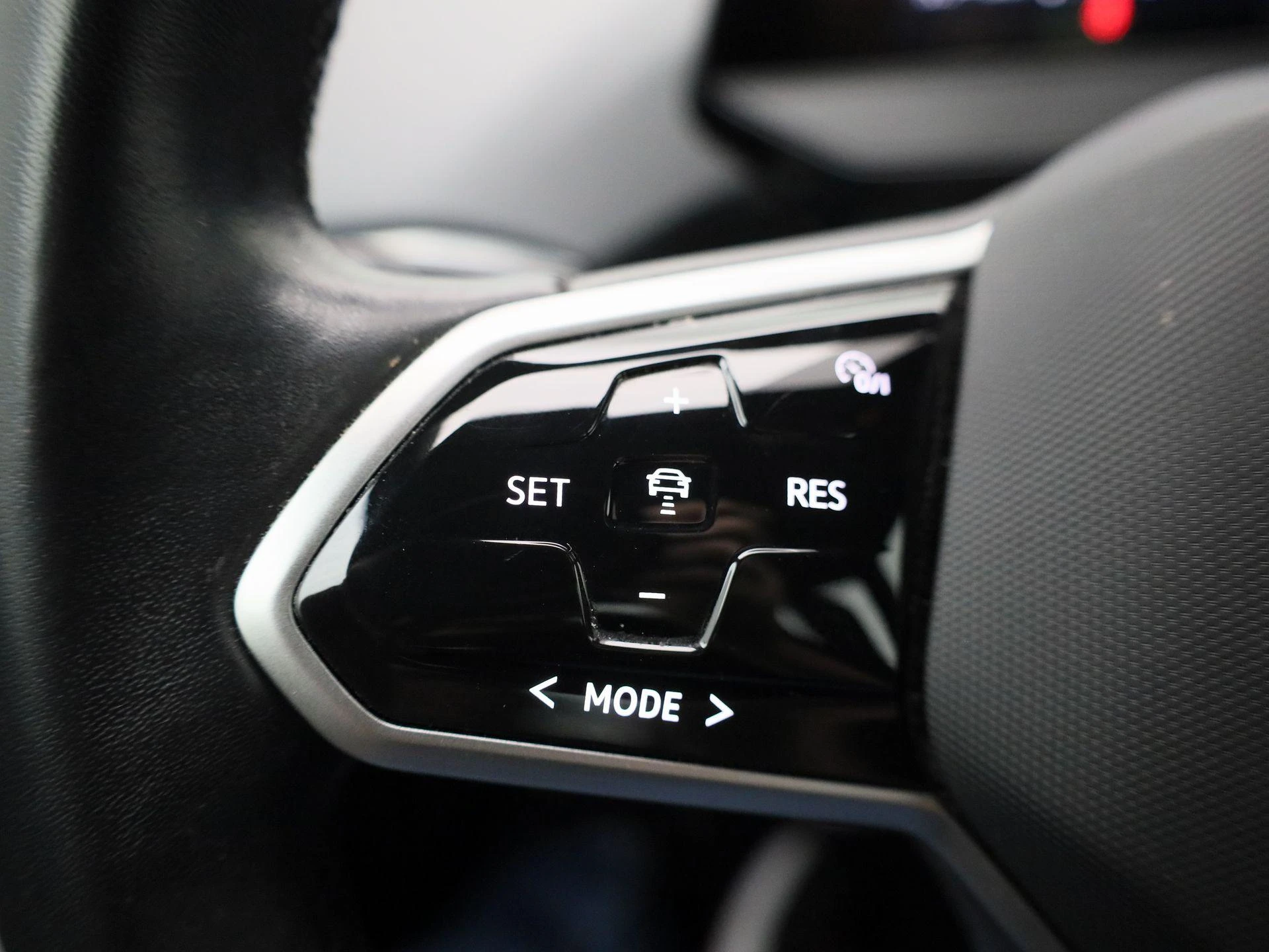 Volkswagen ID.4 Life 77 kWh