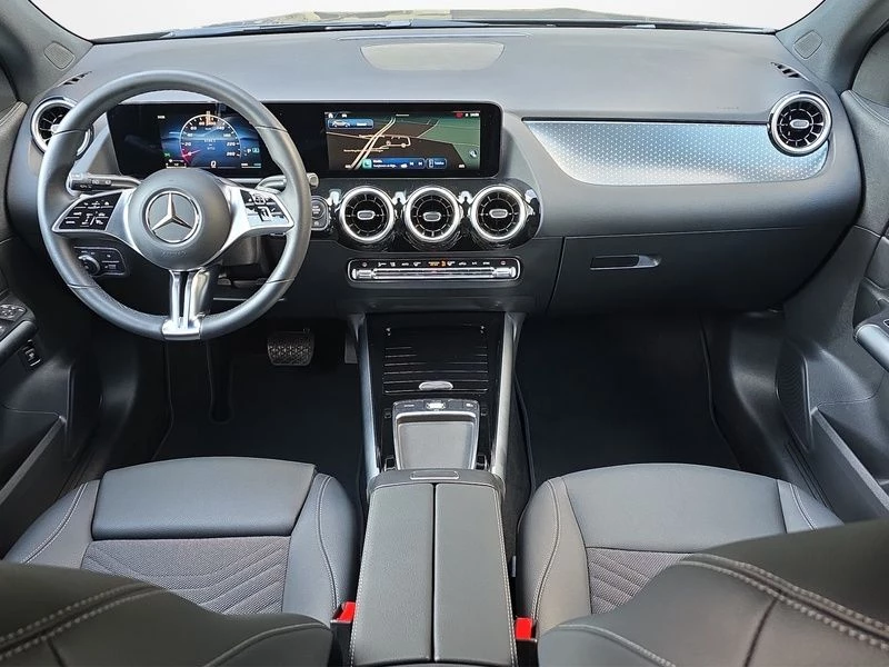 Mercedes-Benz GLA 200 PROGRESSIVE AHK SHZ MBUX NAVI KLIMA Progressive