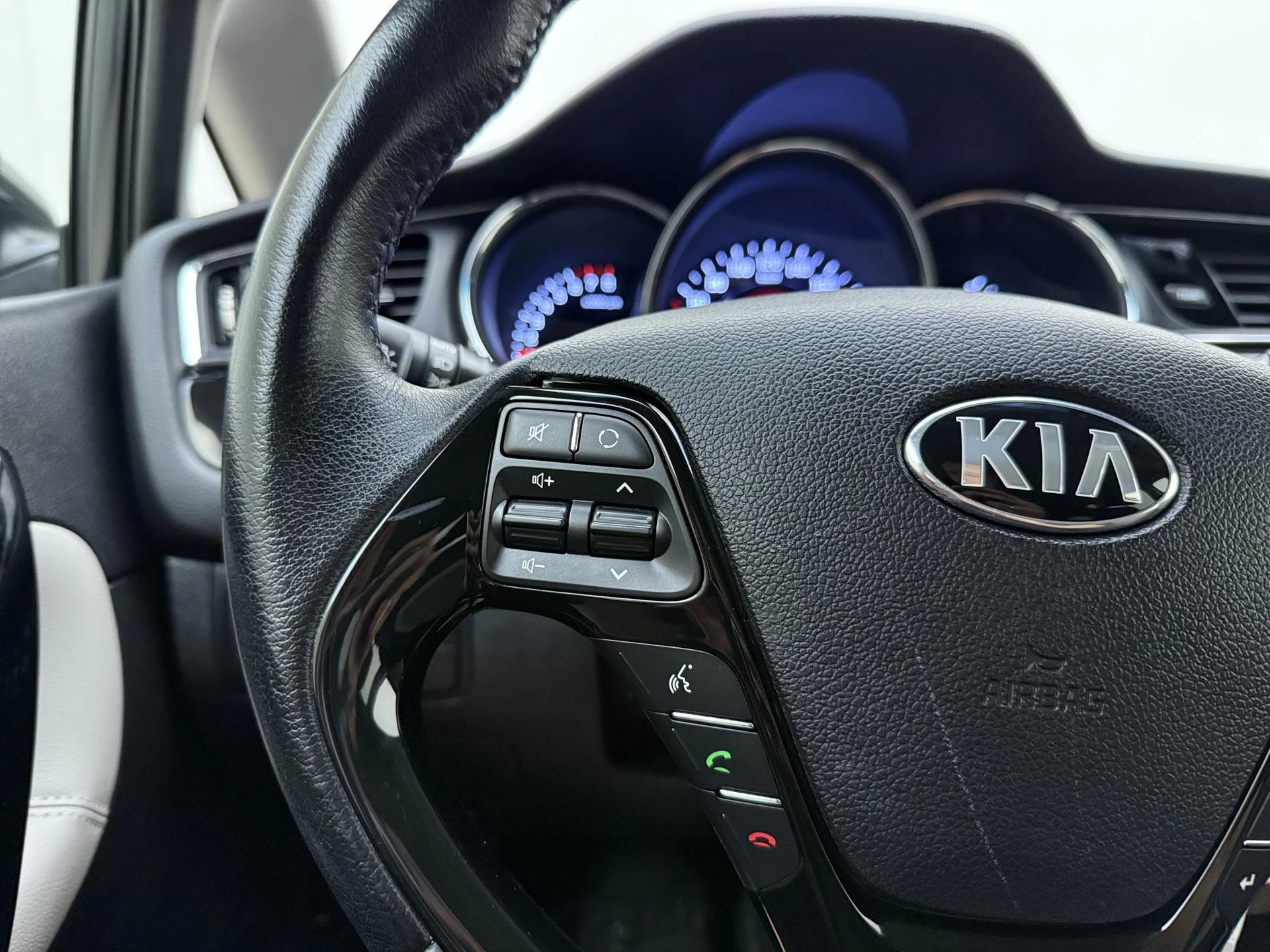 Kia-cee'd-image-16