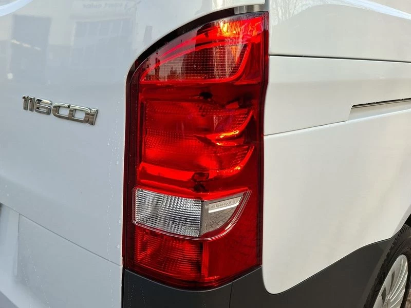Mercedes-Benz Vito 116 NEUES MODELL AHK NAVI KAMERA TEMPOMAT