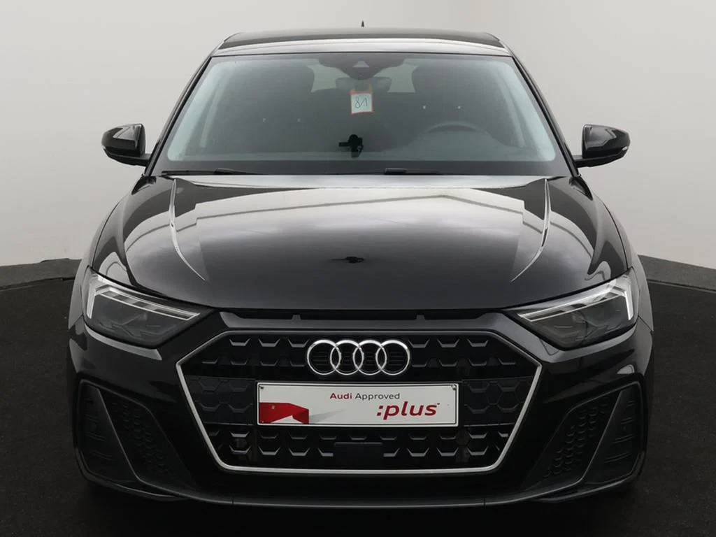 Audi-A1 Sportback-image-5