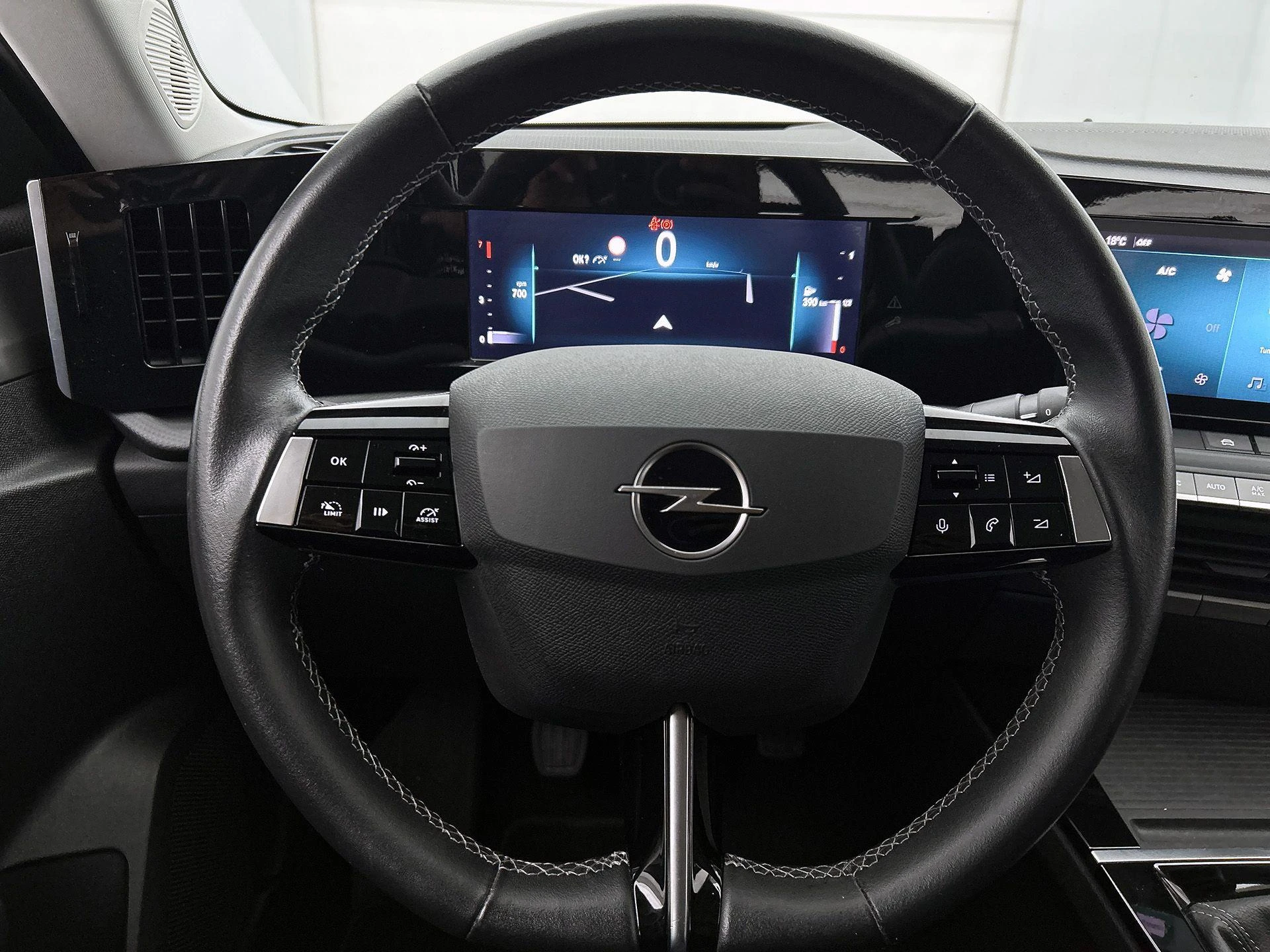 Opel-Astra-image-30
