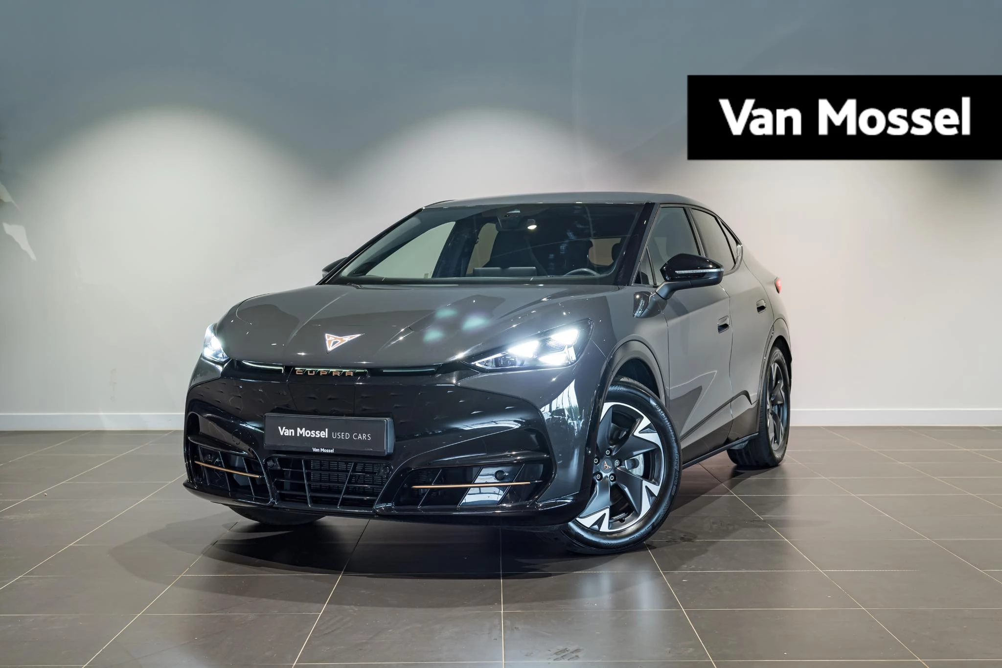 CUPRA-Tavascan-image-0