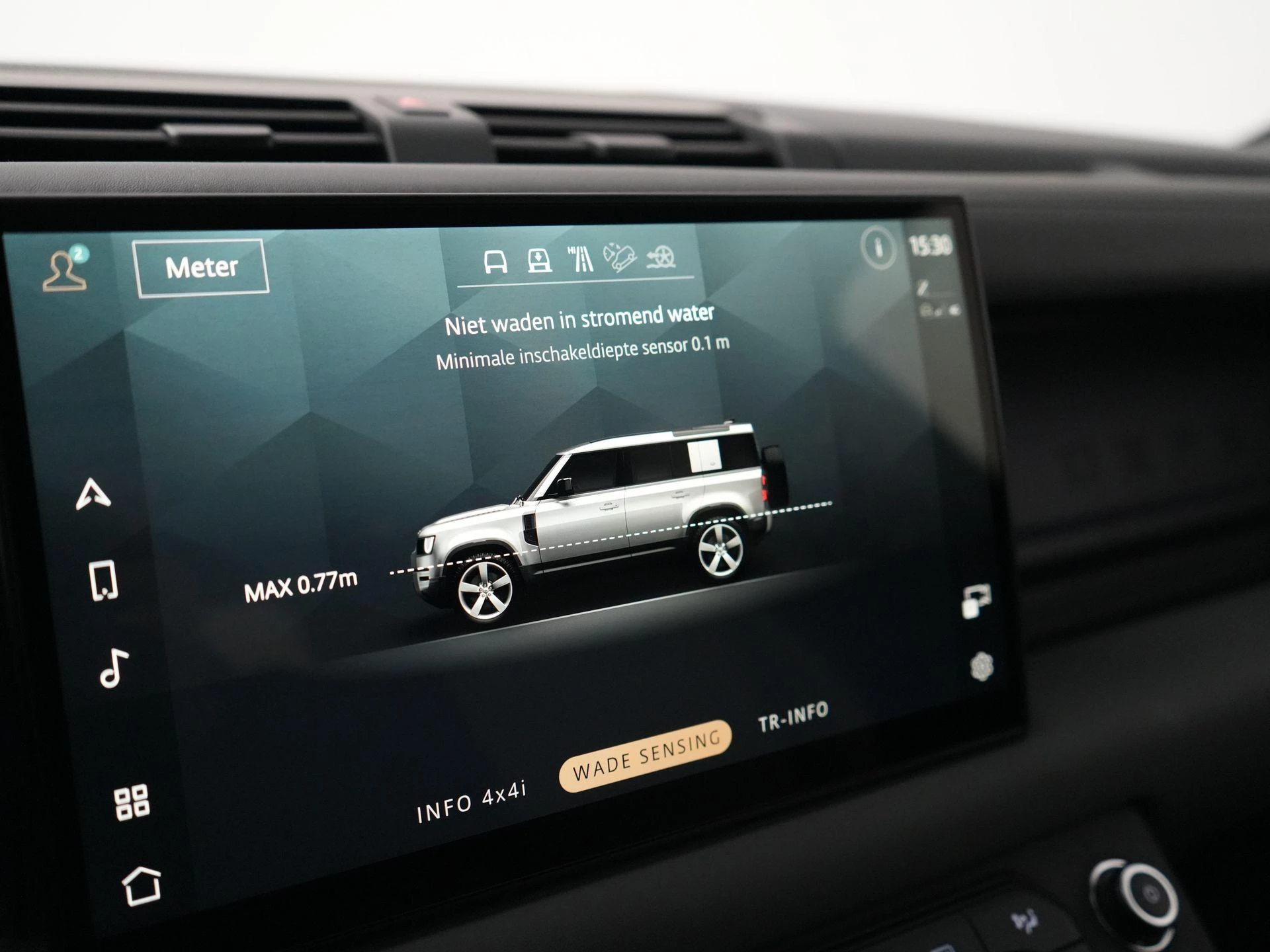 Land Rover-Defender-image-29