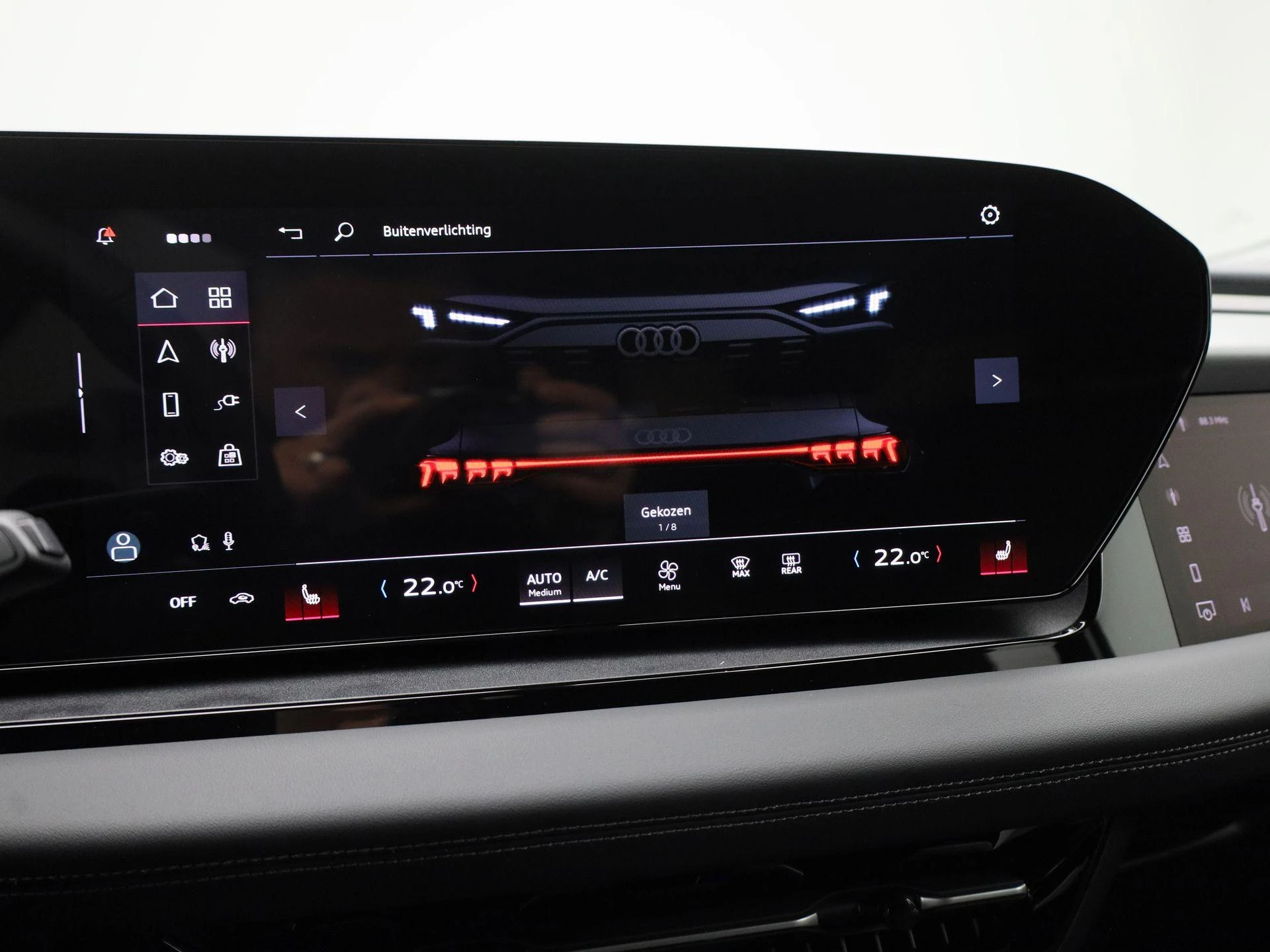 Audi-Q6 e-tron-image-35