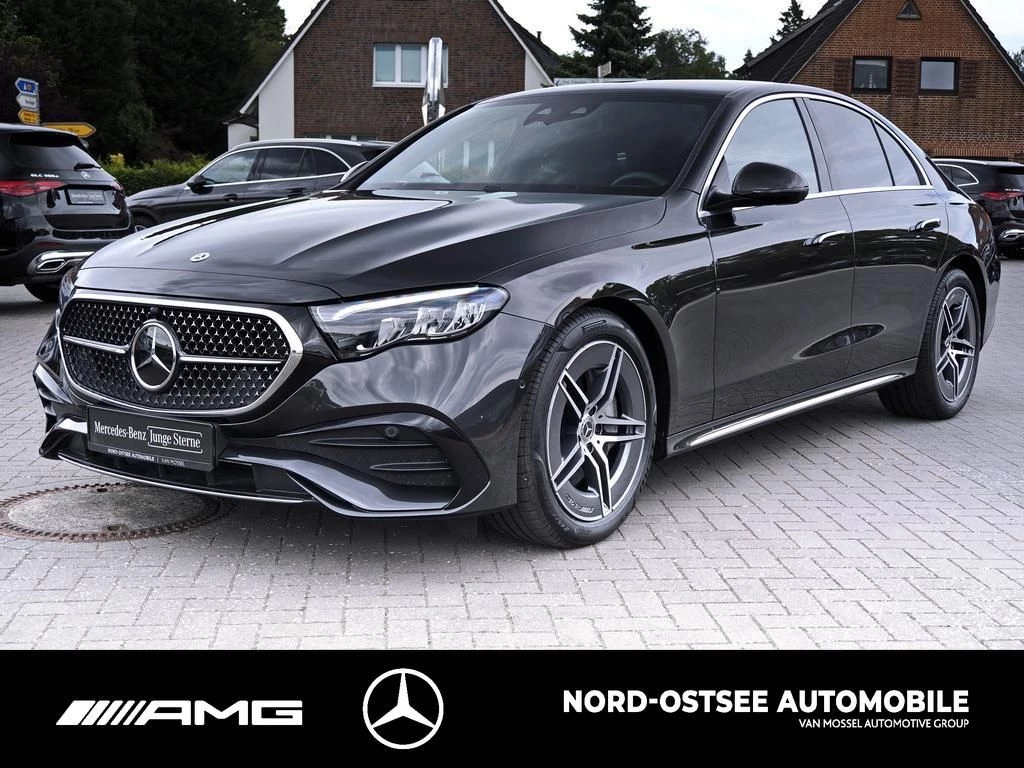 Mercedes-Benz E-Klasse 220 d AMG AHK MBUX LED SHZ KEYLESS-GO AMG Line