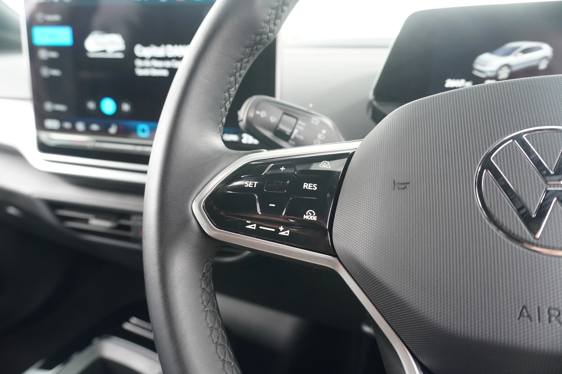 Volkswagen-ID.4-image-32