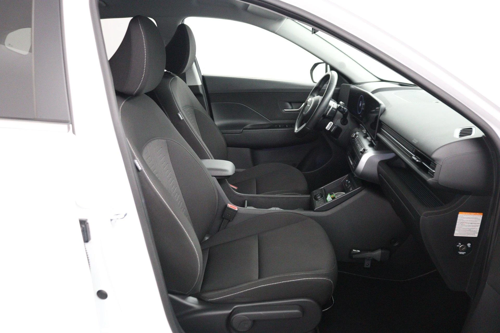 Hyundai-Kona-image-17