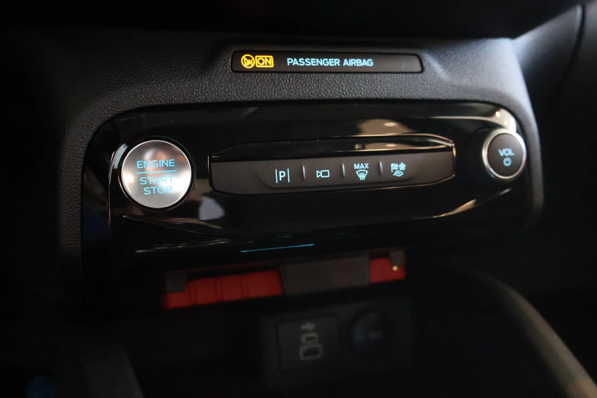 Ford-Kuga-image-19