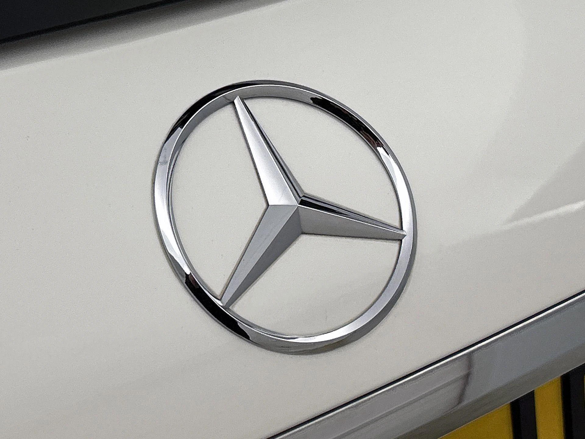 Mercedes-Benz-GLE-image-37