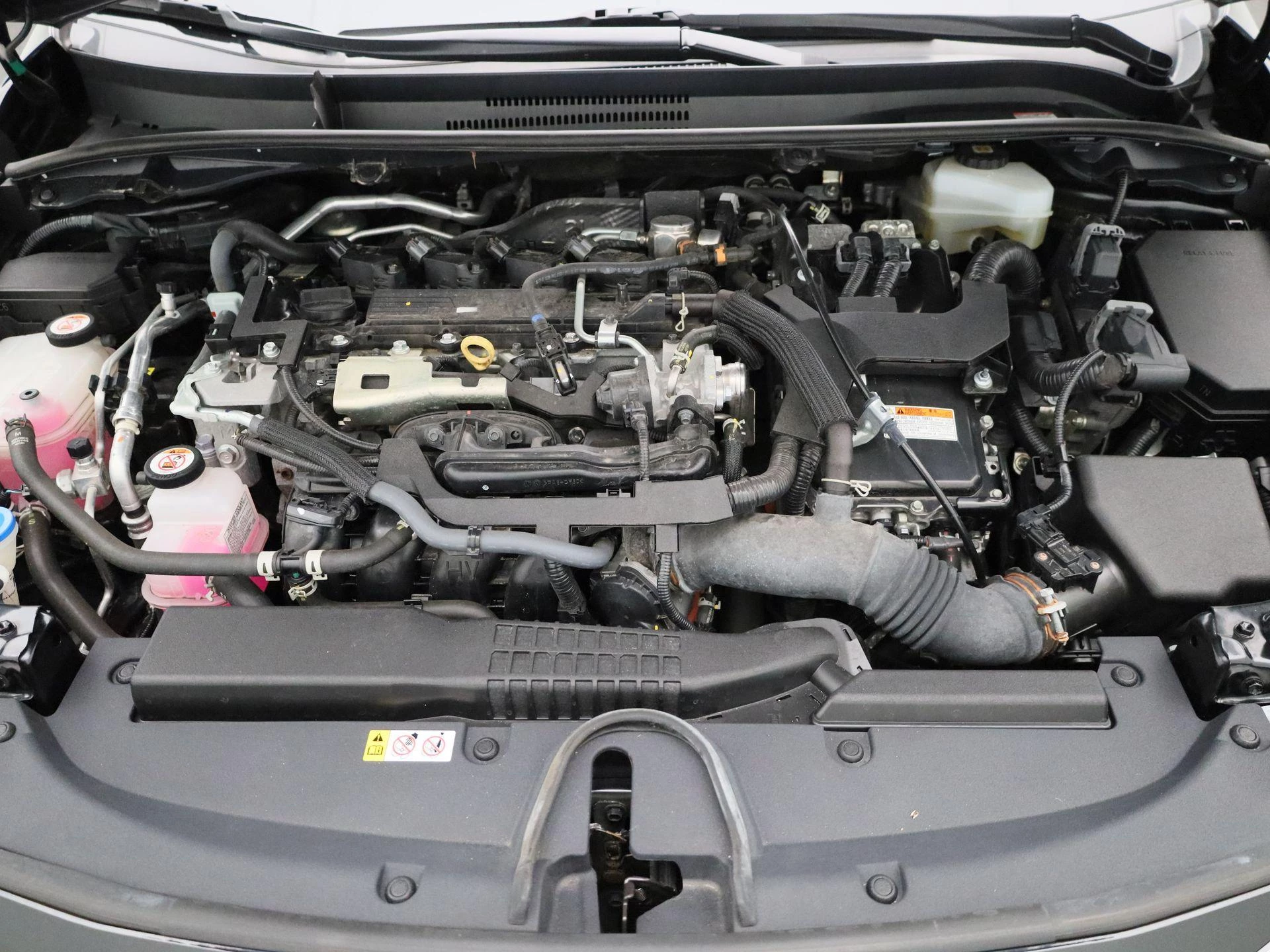 Toyota-Corolla Touring Sports-image-33