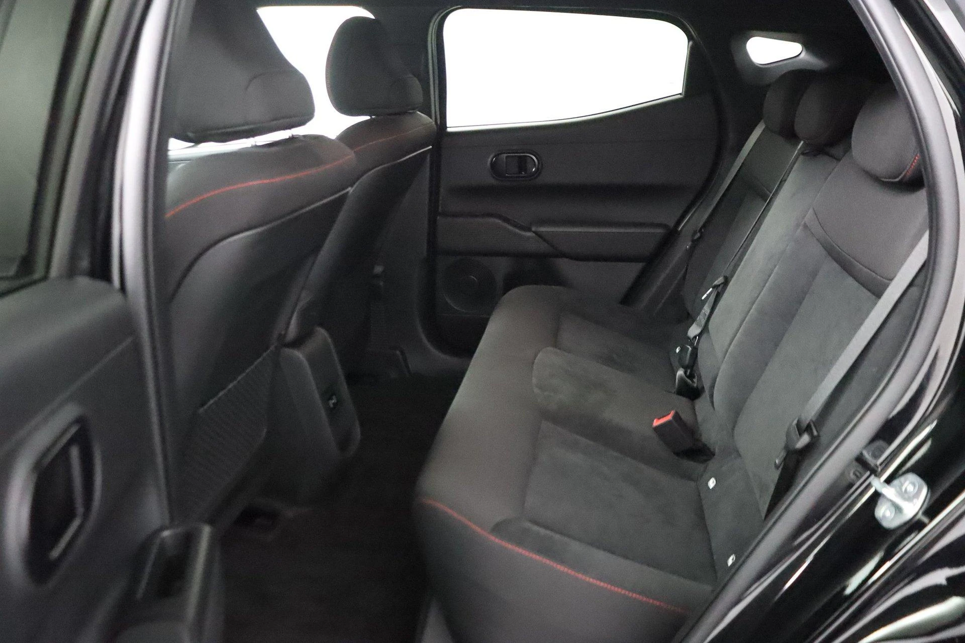 Hyundai-IONIQ 3-image-15