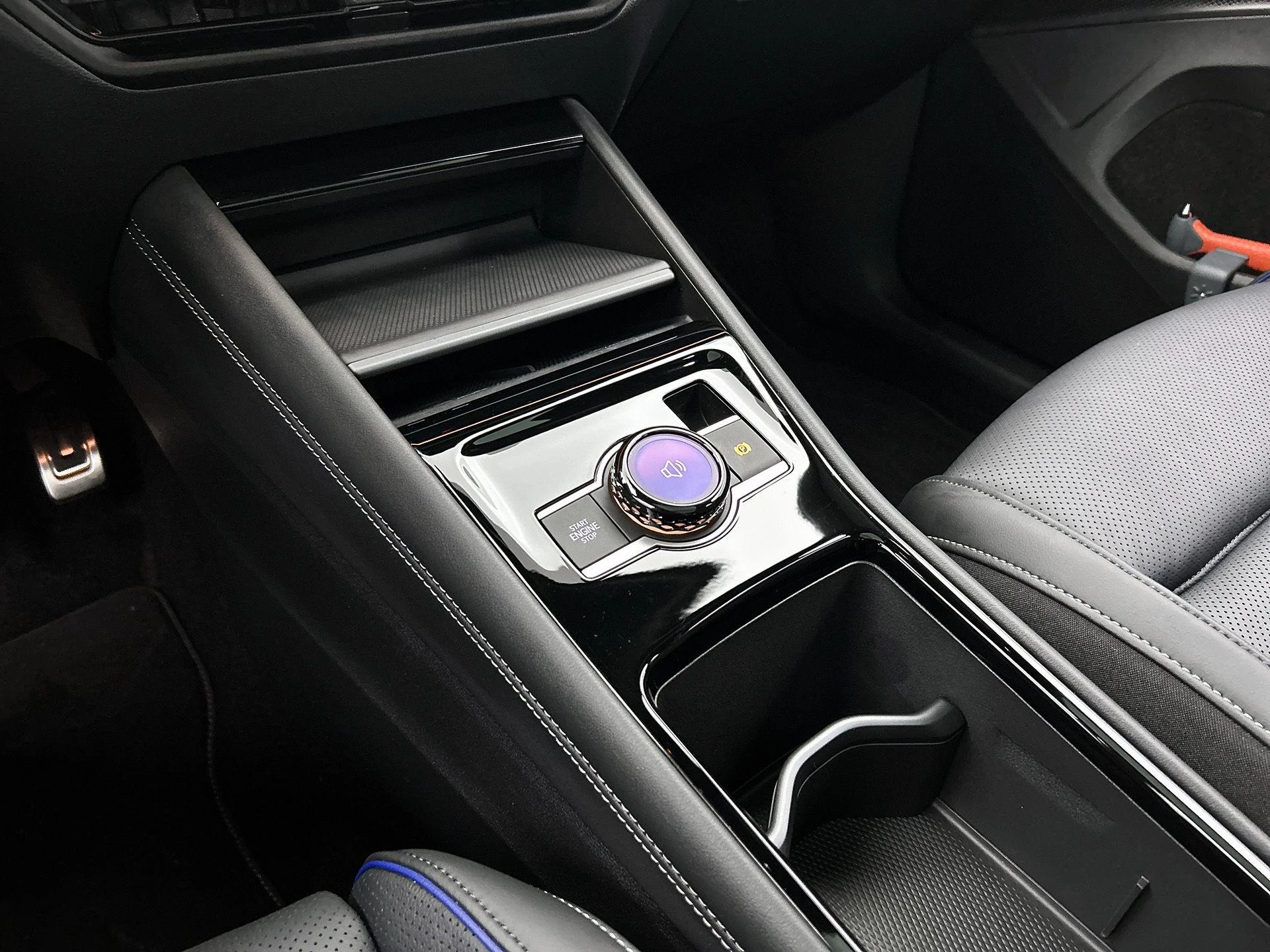 Volkswagen-Tiguan-image-37