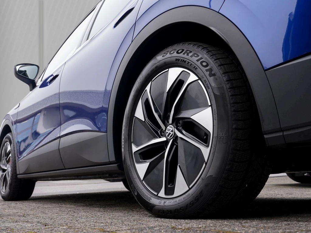 Volkswagen ID.4 Pro Performance 150 KW,Wärmepumpe,LED,ACC Navi,App Connect,ALU 19",Lenkrad/Sitzheizung