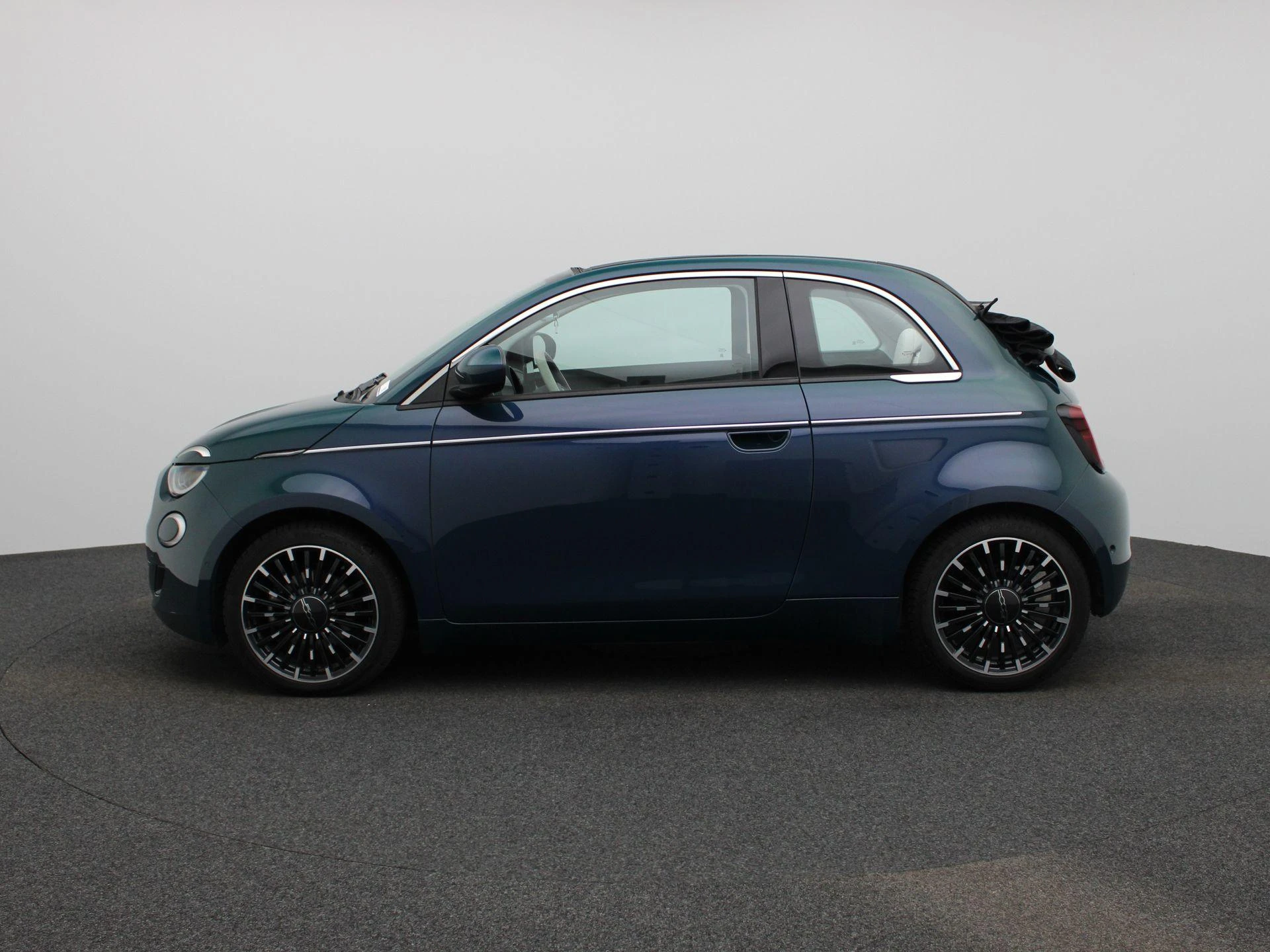 Fiat-500e-image-3