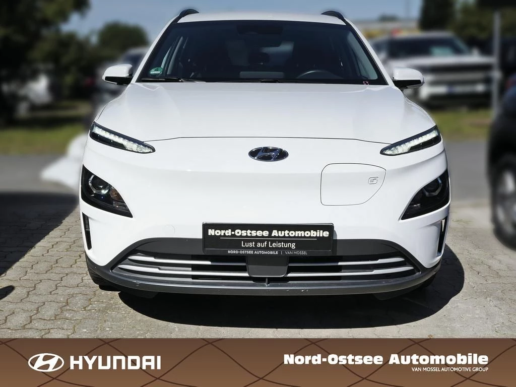 Hyundai Kona SELECT ELEKTRO 2WD SHZ LHZ KAMERA PDC KLIMA