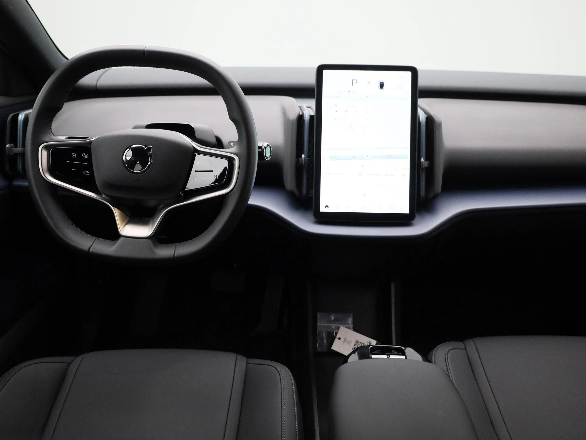 Volvo-EX30-image-8