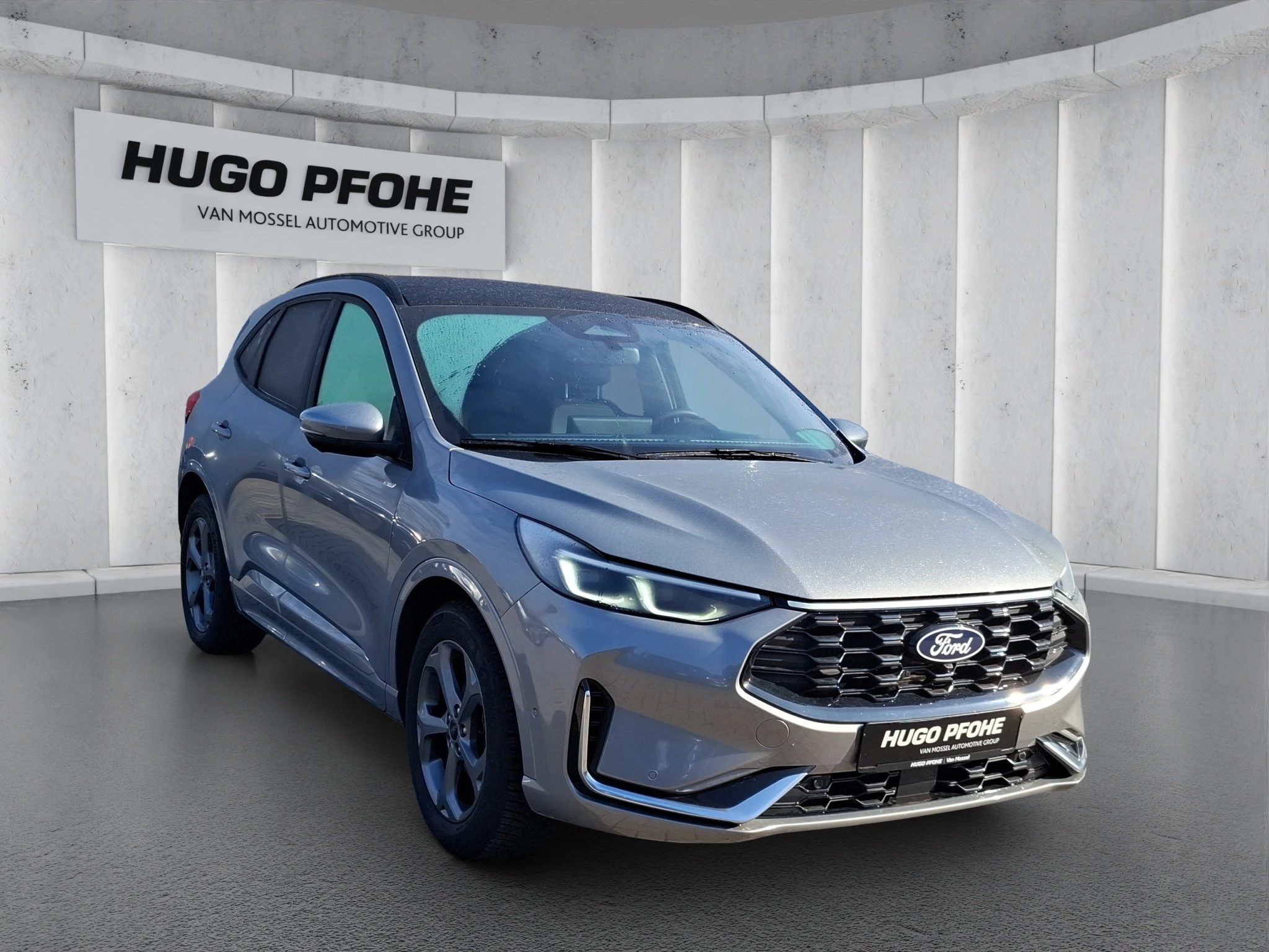 Ford Kuga ST-Line X*PANO*AHK*LED-MATRIX*360GRAD*ACC*NAVI*SOUND-SYS.